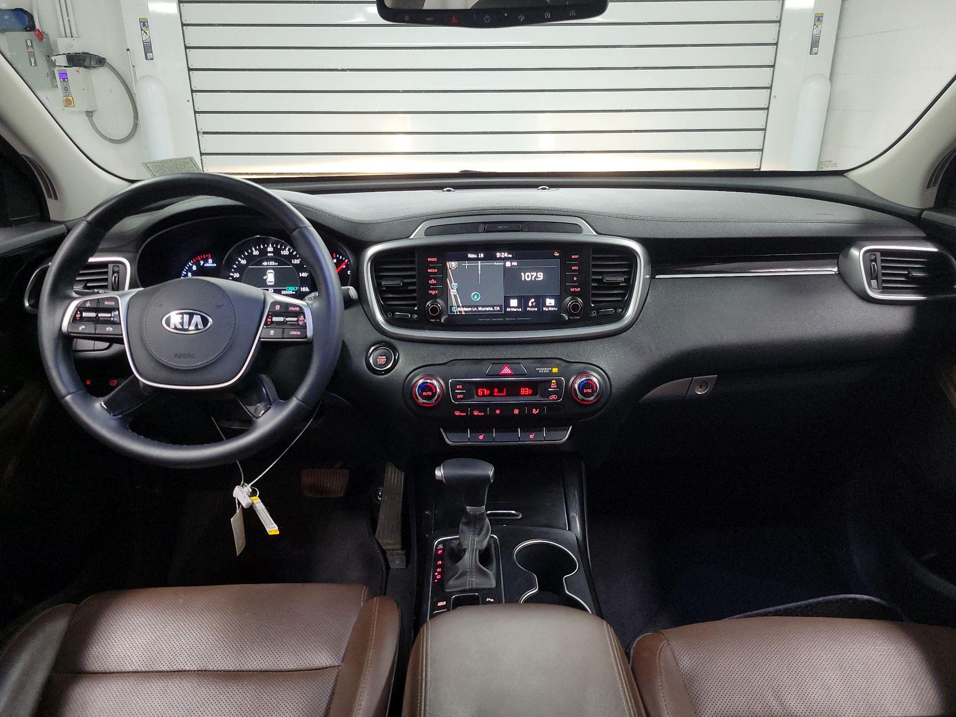 Thumbnail: 2020 Kia Sorento - 9