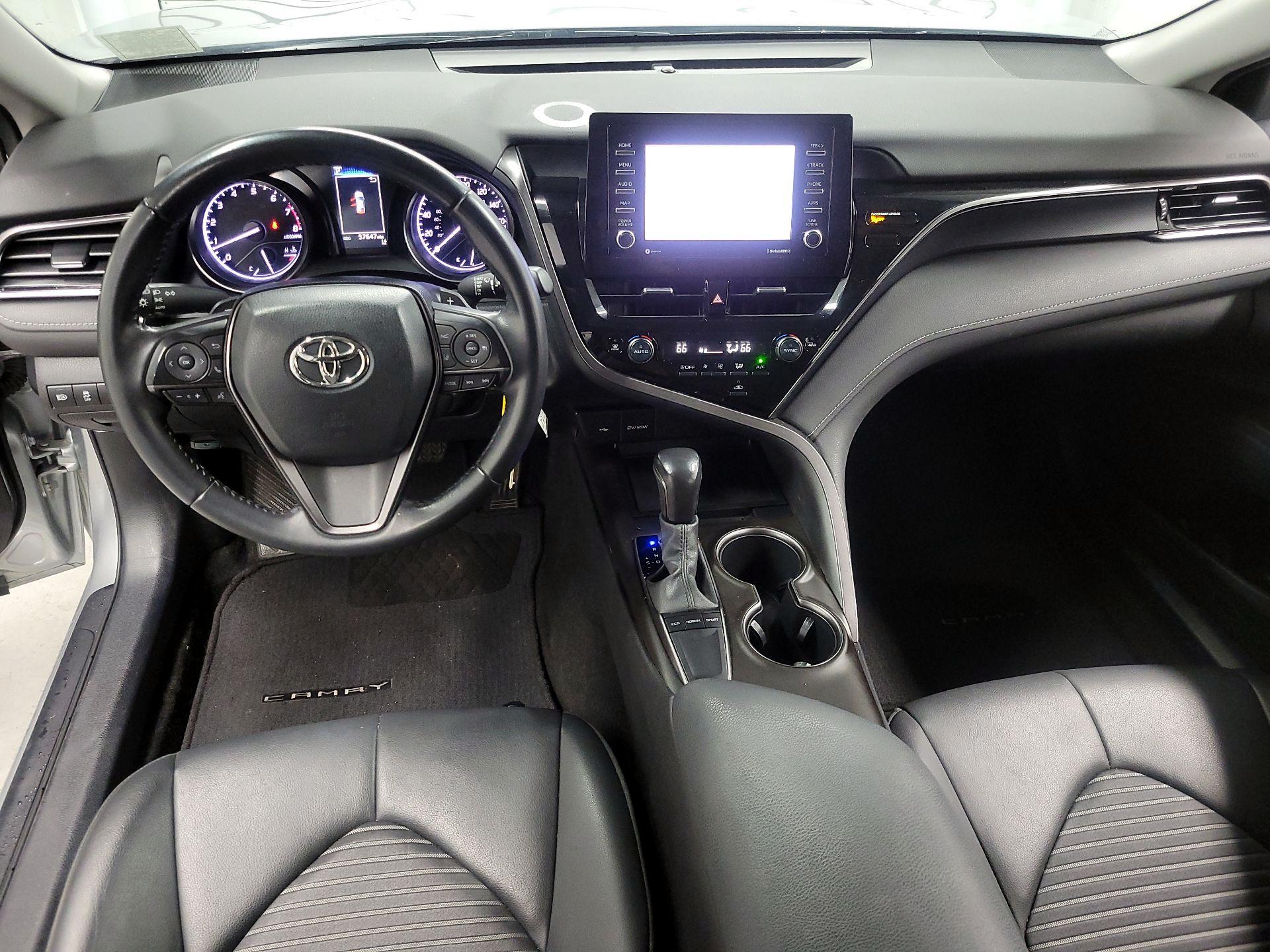 Thumbnail: 2022 Toyota Camry - 9