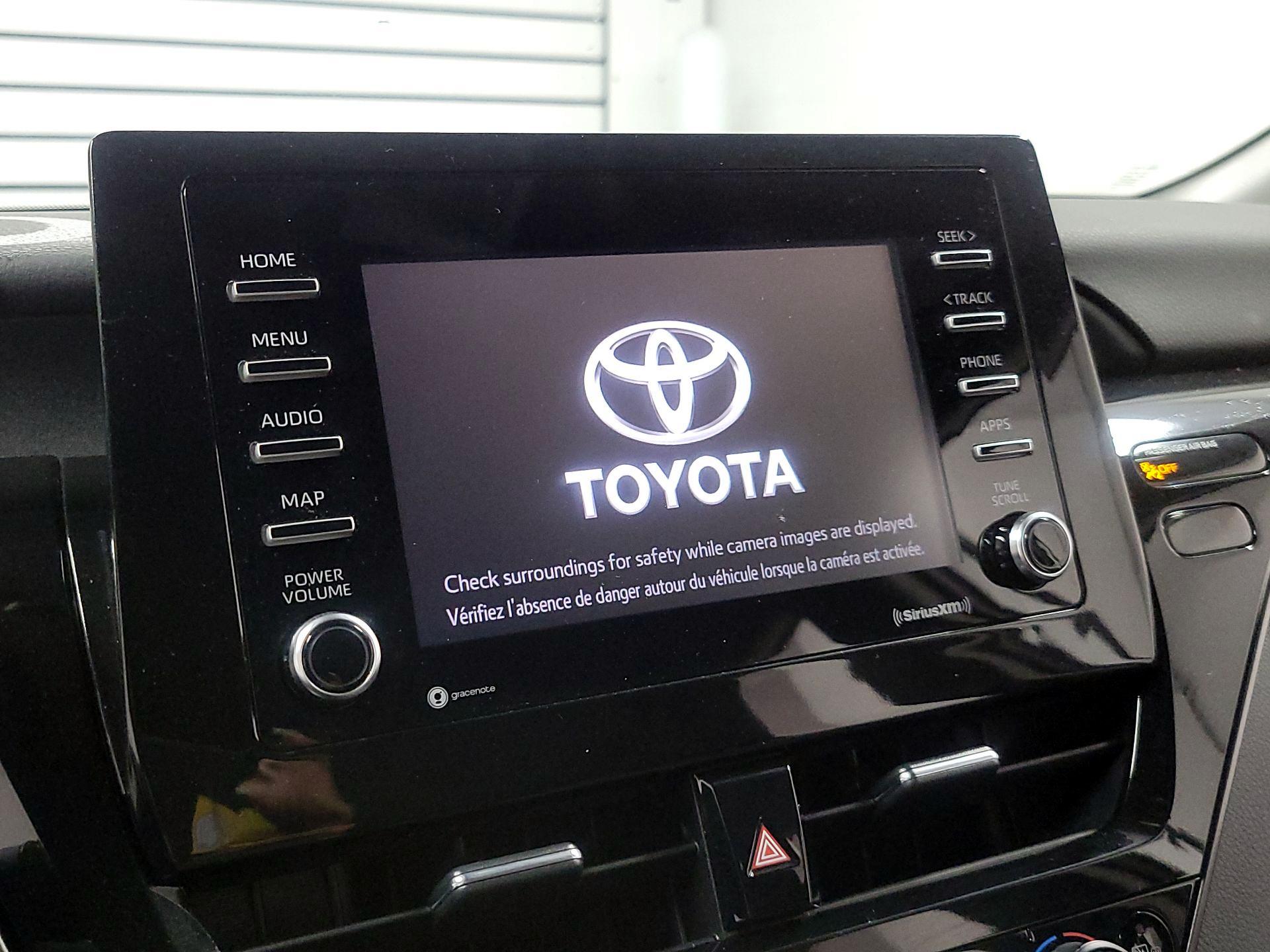 Thumbnail: 2022 Toyota Camry - 15