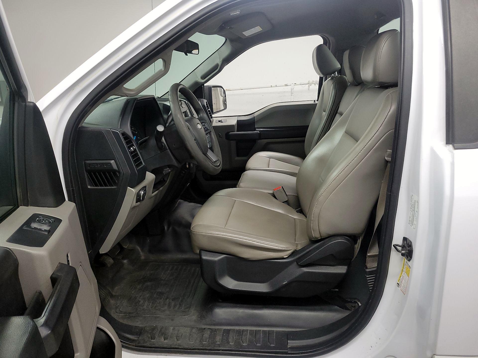 Thumbnail: 2016 Ford F-150 - 11
