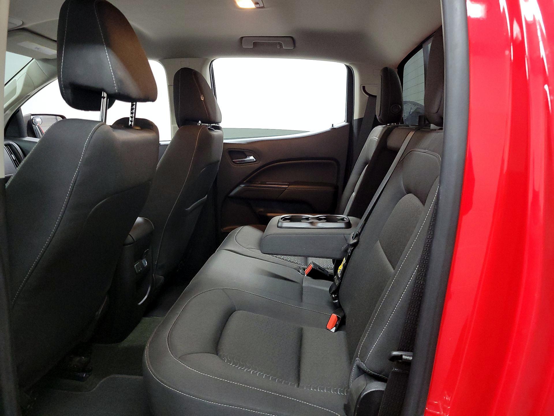 Thumbnail: 2016 GMC Canyon - 17