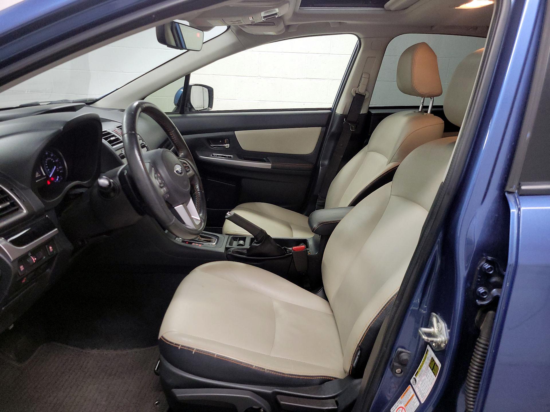 Thumbnail: 2017 Subaru Crosstrek - 11