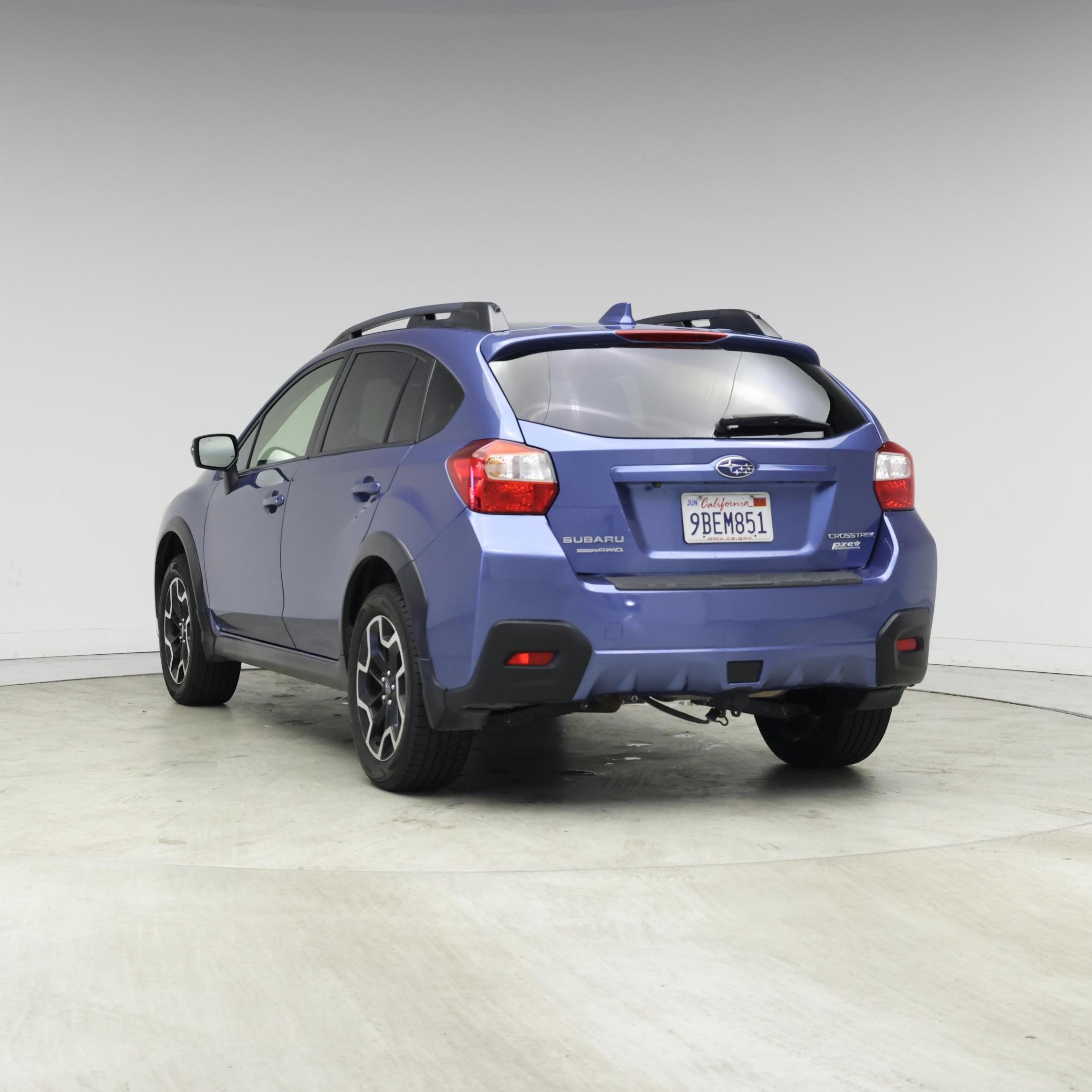 Thumbnail: 2017 Subaru Crosstrek - 2