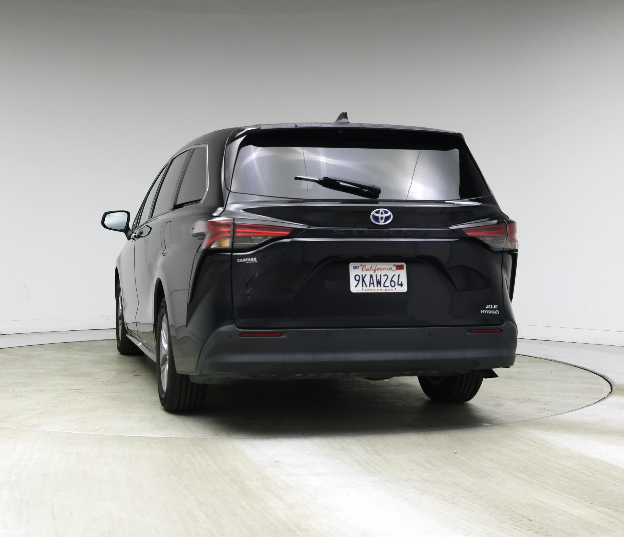 Thumbnail: 2022 Toyota Sienna - 6