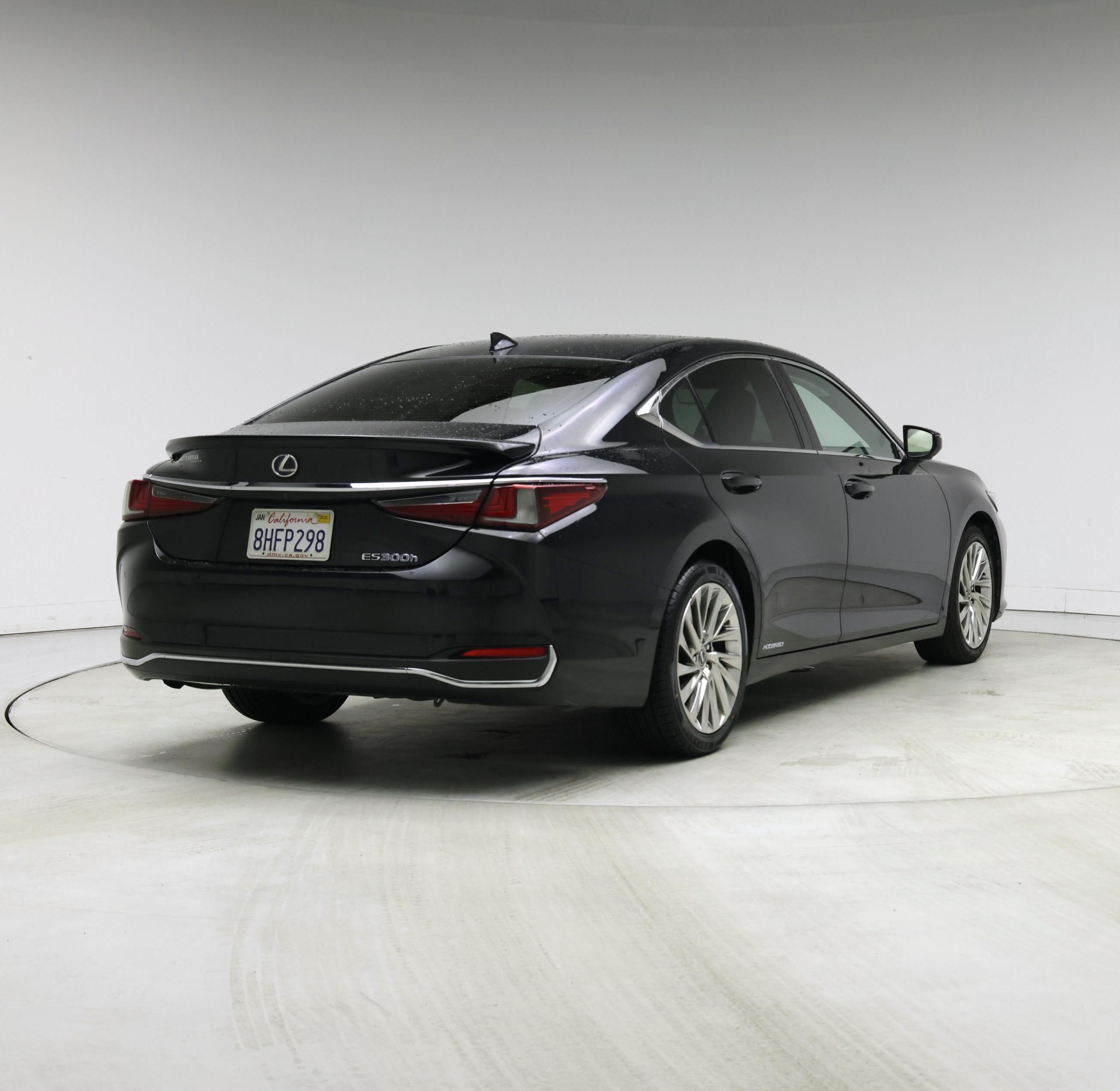Thumbnail: 2019 Lexus ES - 8