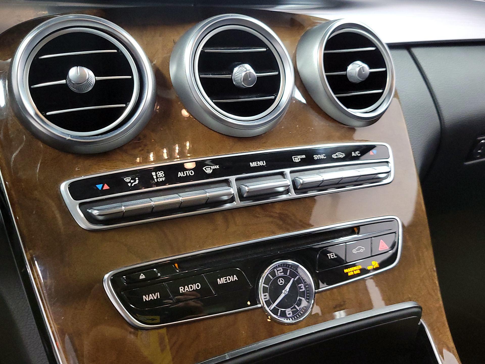 Thumbnail: 2017 Mercedes-Benz C-Class - 16