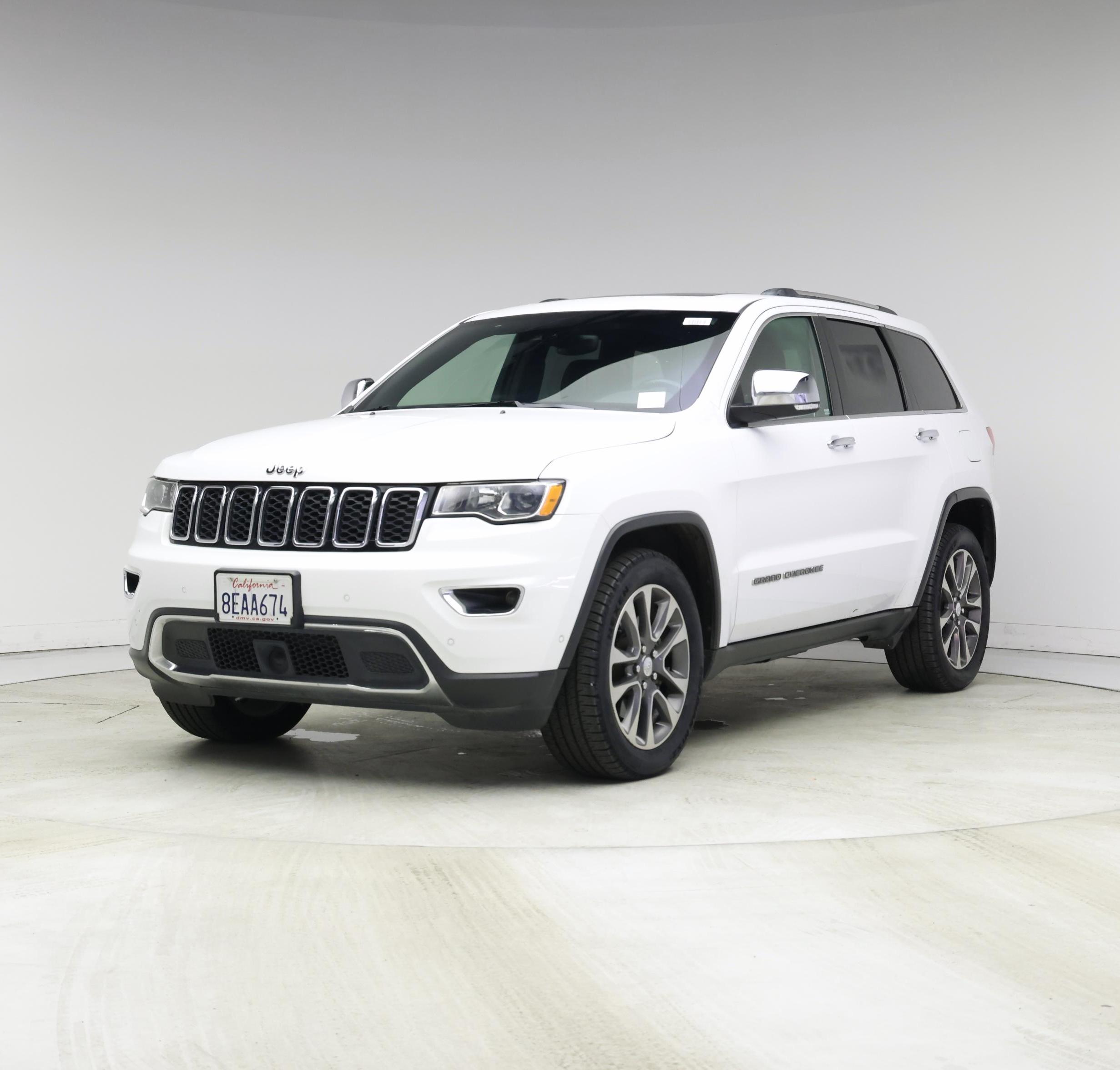Thumbnail: 2018 Jeep Grand Cherokee - 4
