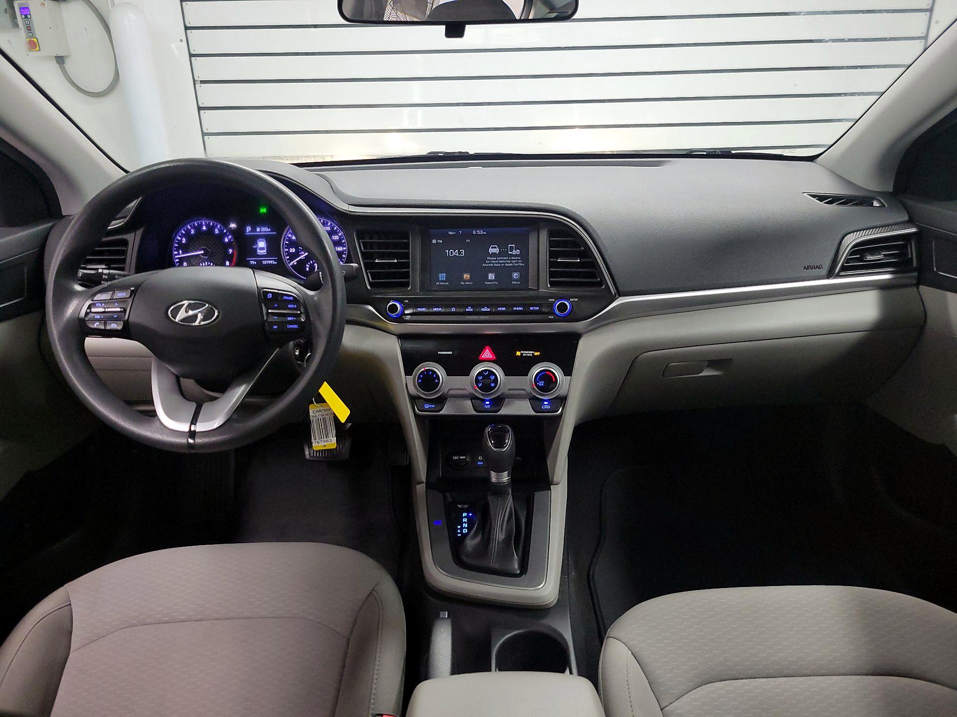 Thumbnail: 2019 Hyundai Elantra - 9