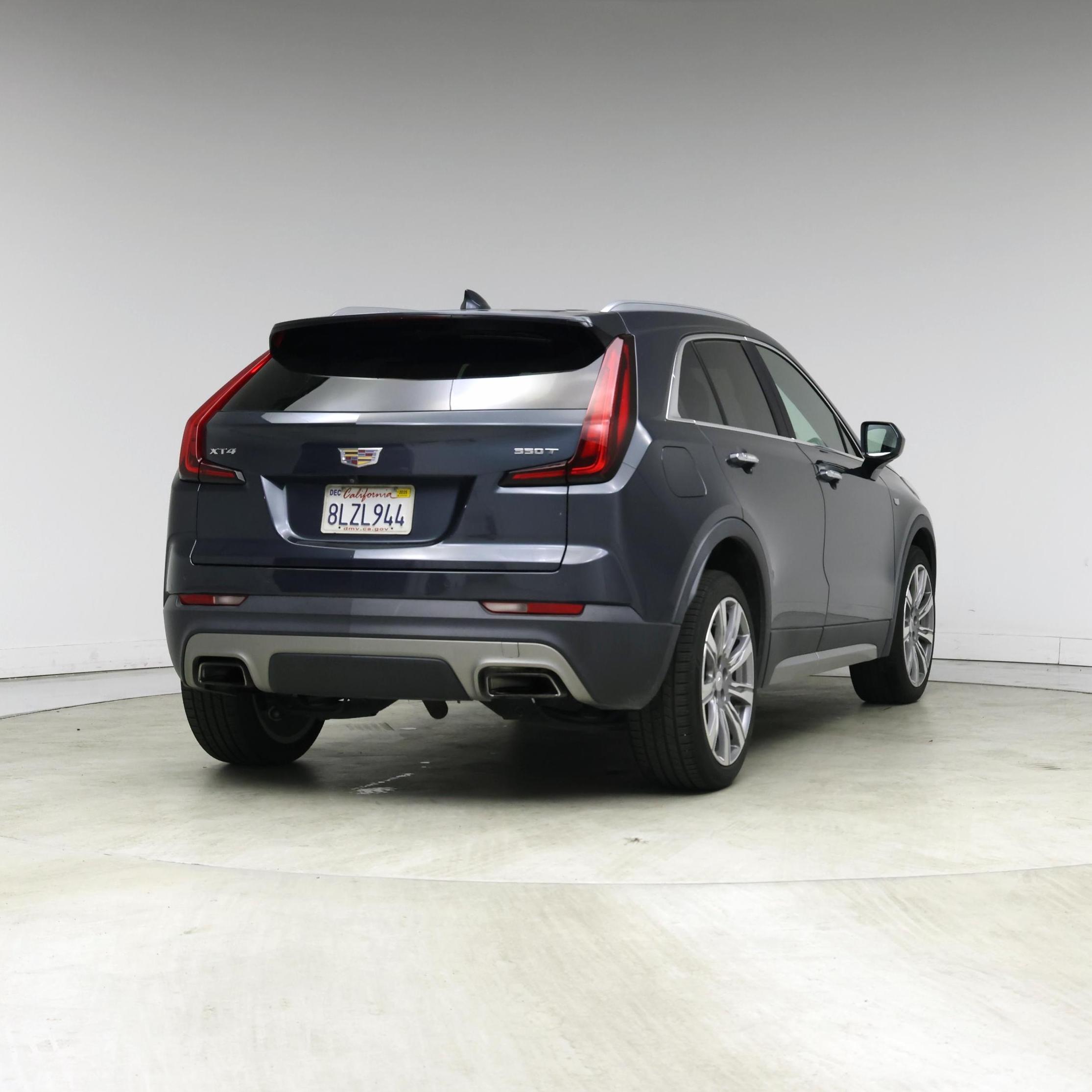 Thumbnail: 2020 Cadillac XT4 - 8