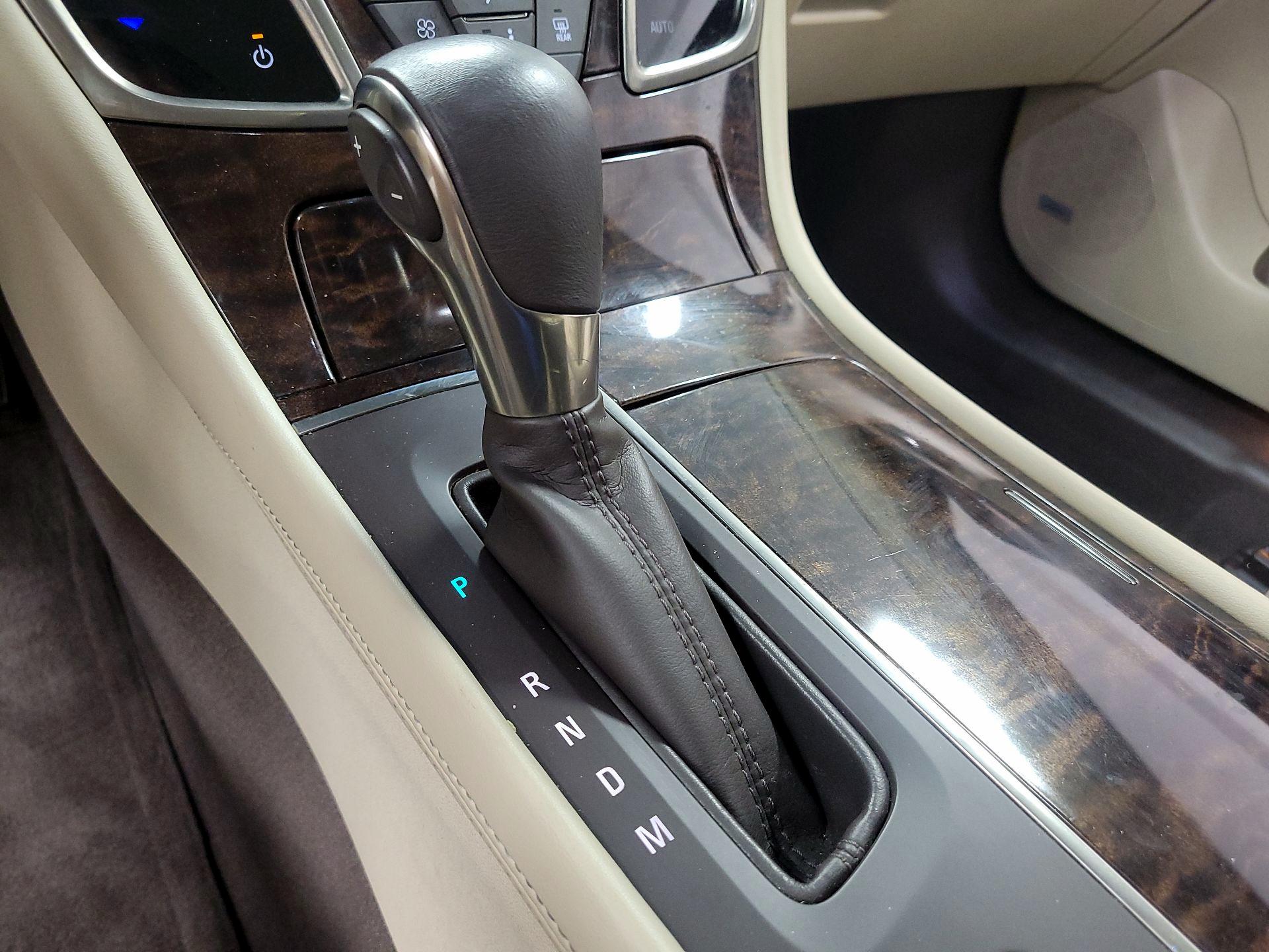 Thumbnail: 2015 Buick LaCrosse - 16