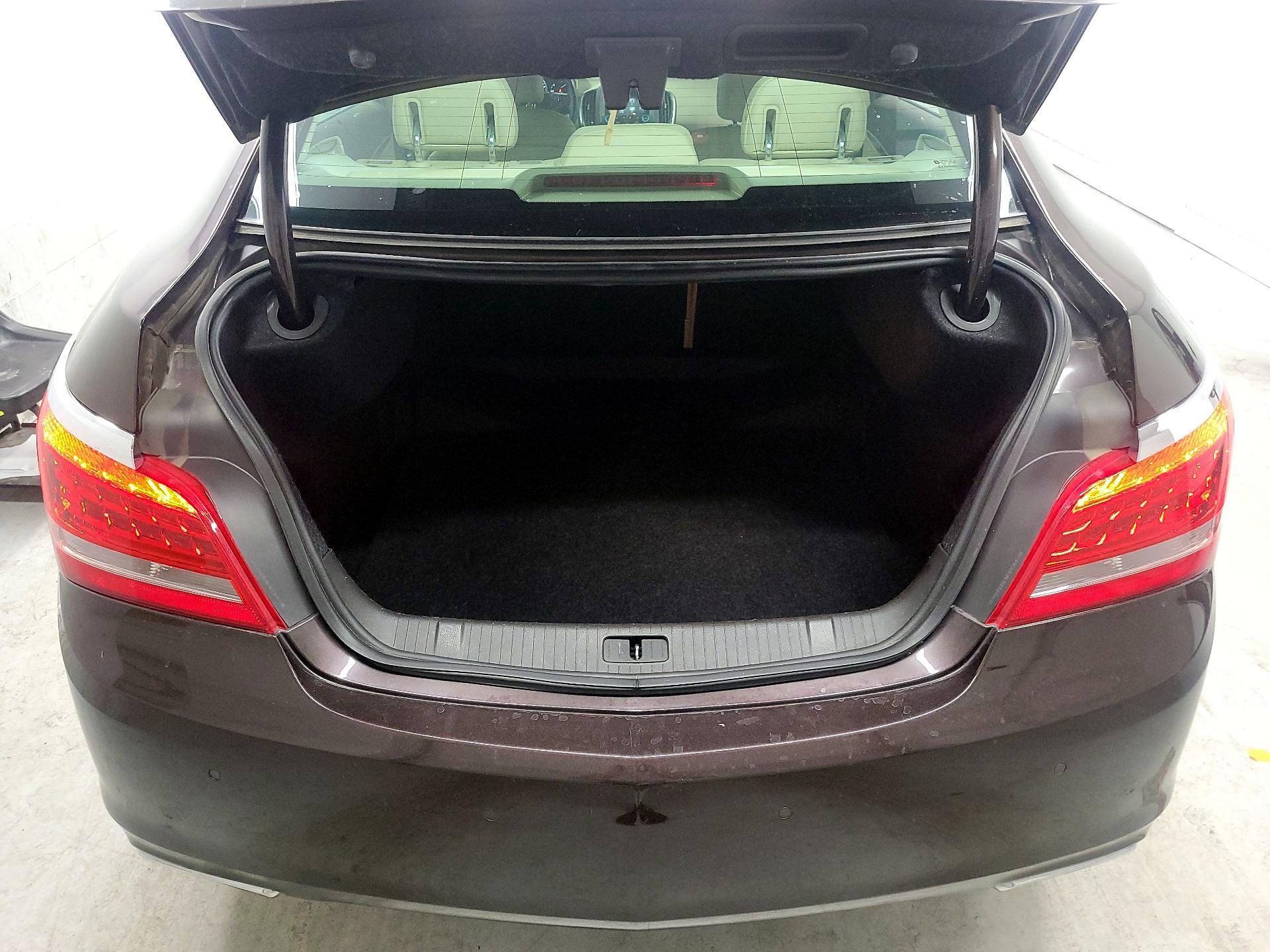 Thumbnail: 2015 Buick LaCrosse - 18