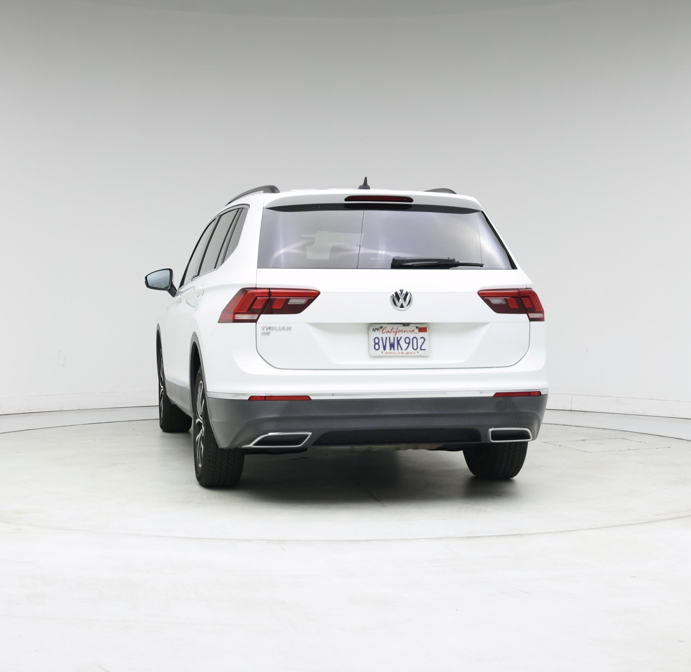 Thumbnail: 2021 Volkswagen Tiguan - 6