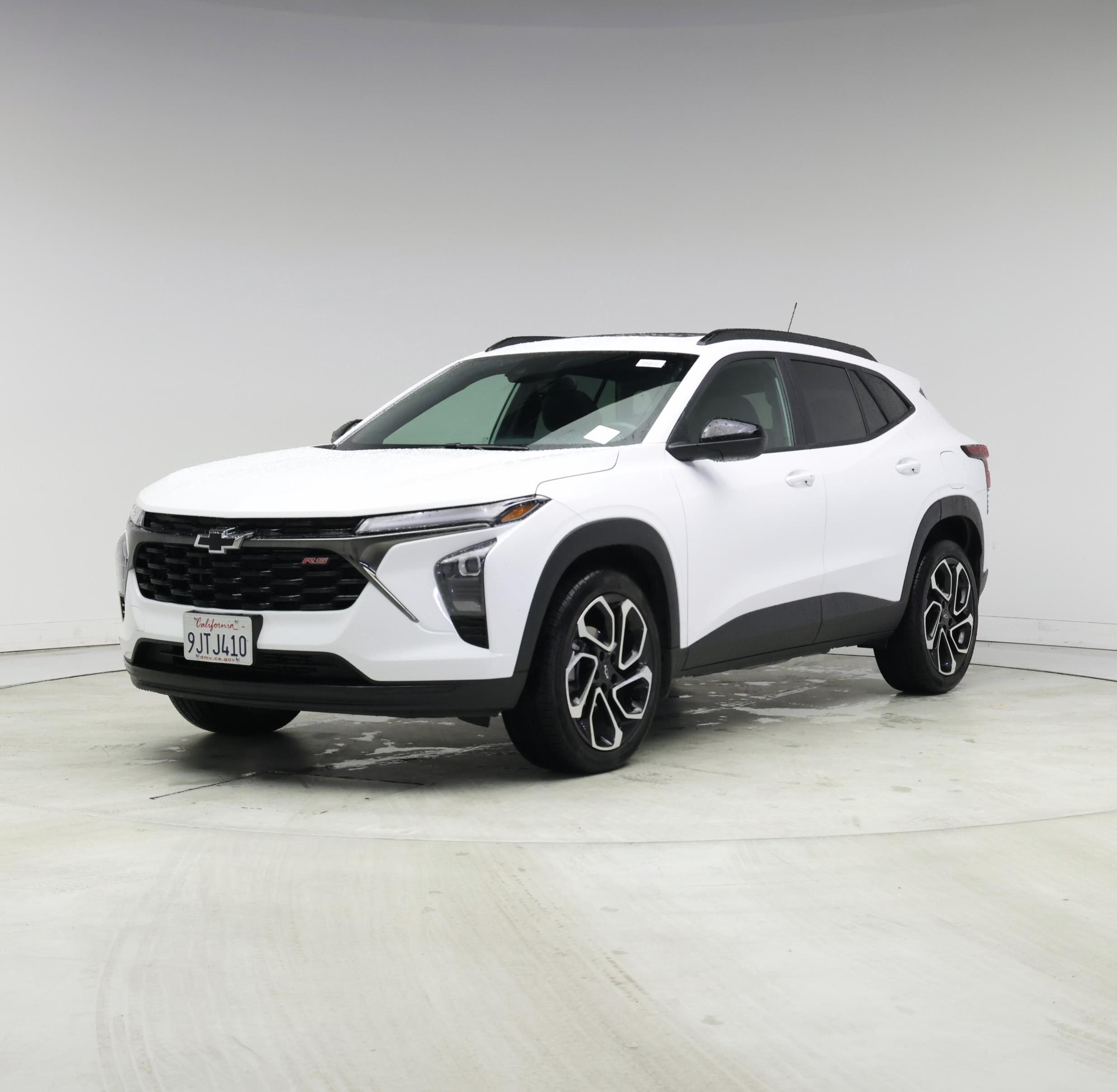 Thumbnail: 2024 Chevrolet Trax - 4