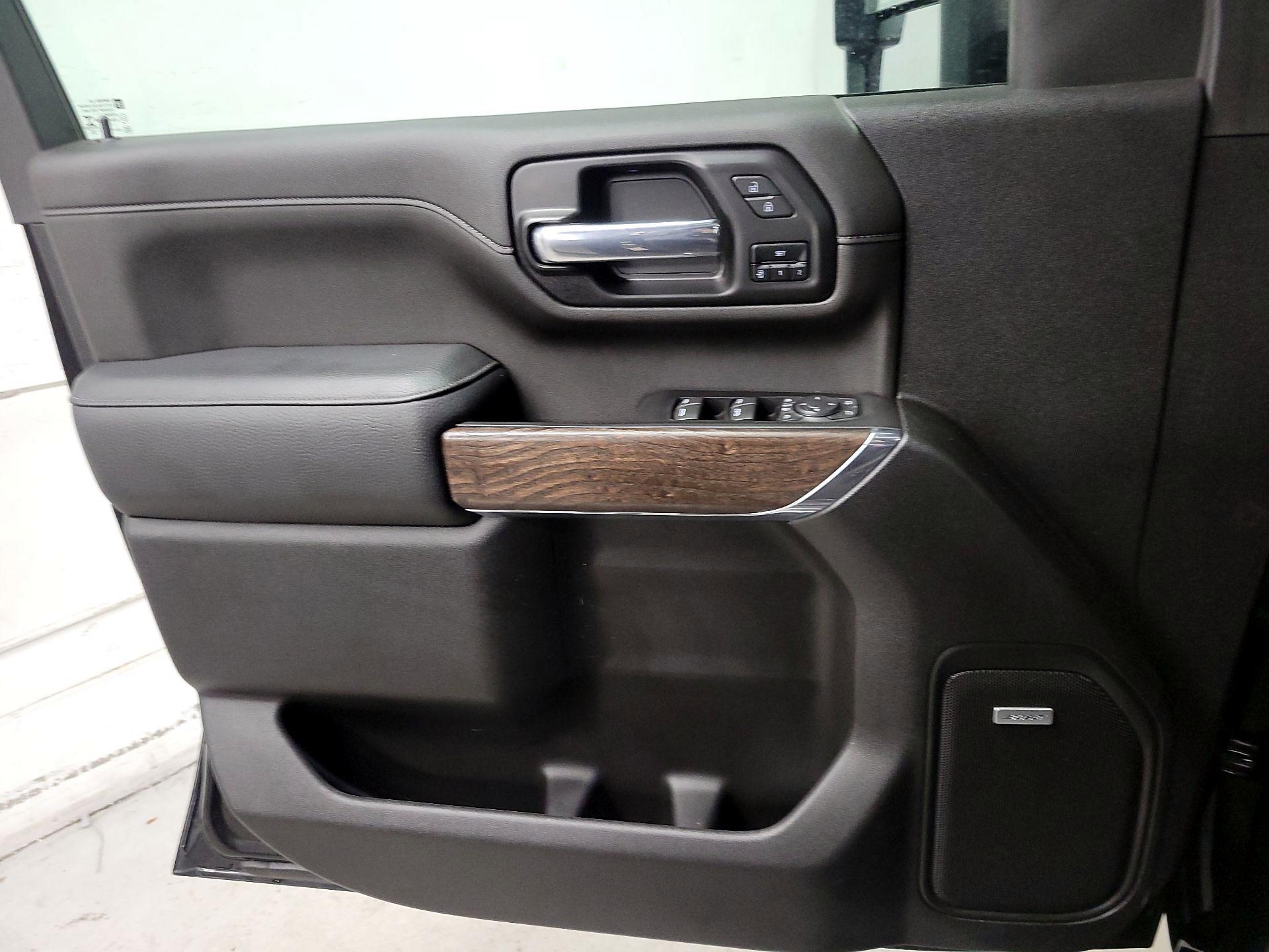 Thumbnail: 2022 GMC Sierra 2500 - 12