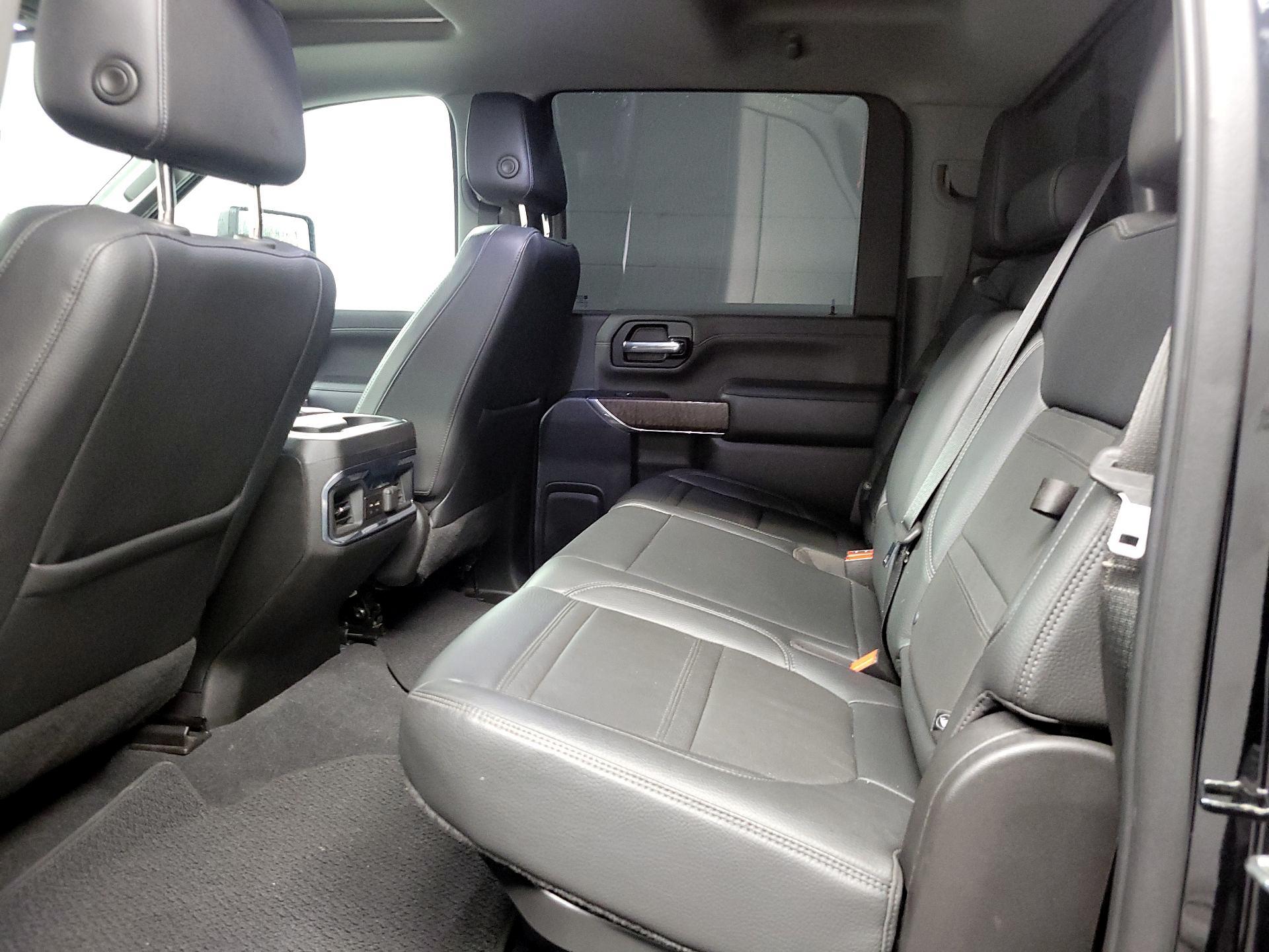 Thumbnail: 2022 GMC Sierra 2500 - 17