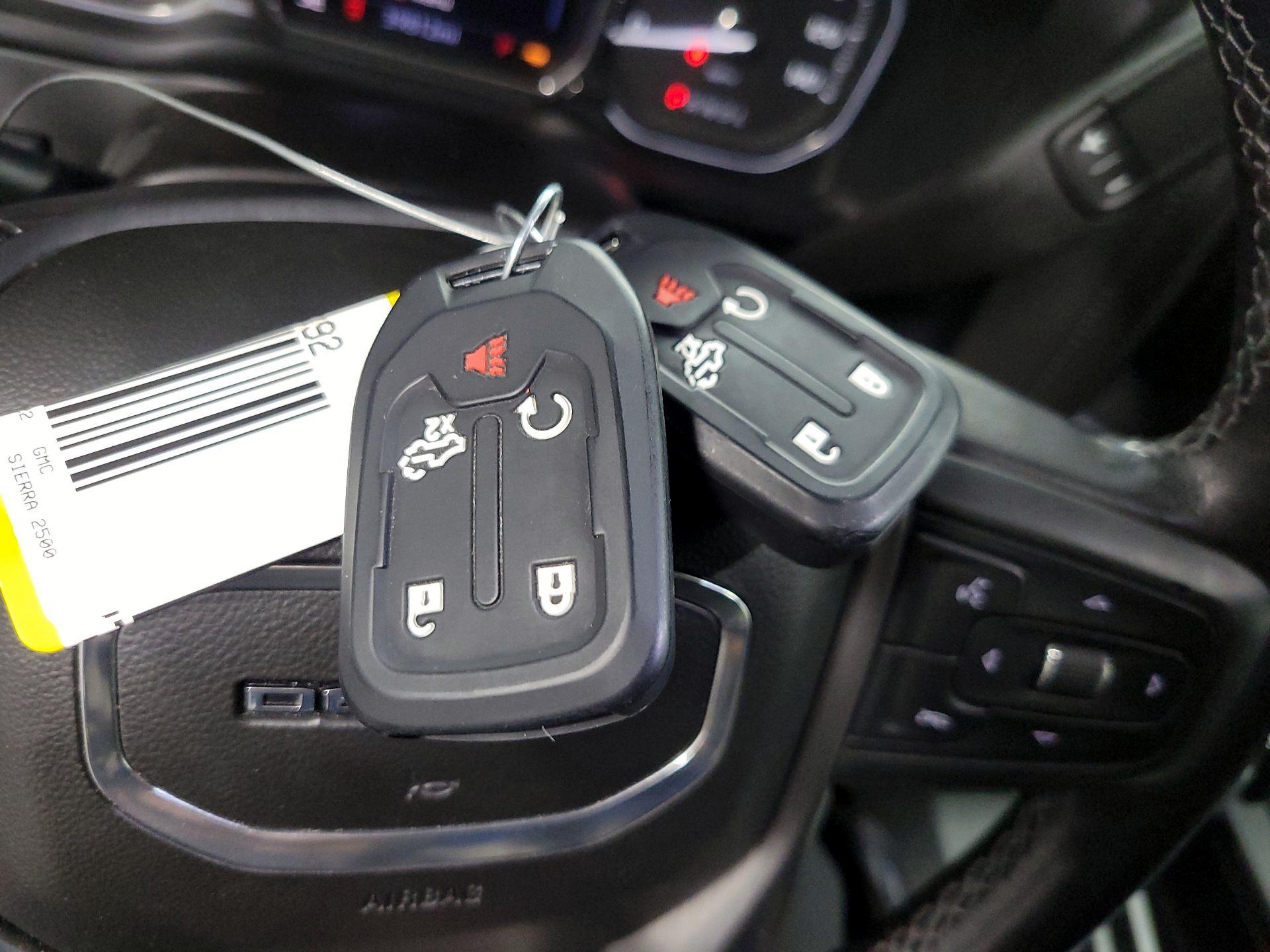 Thumbnail: 2022 GMC Sierra 2500 - 20