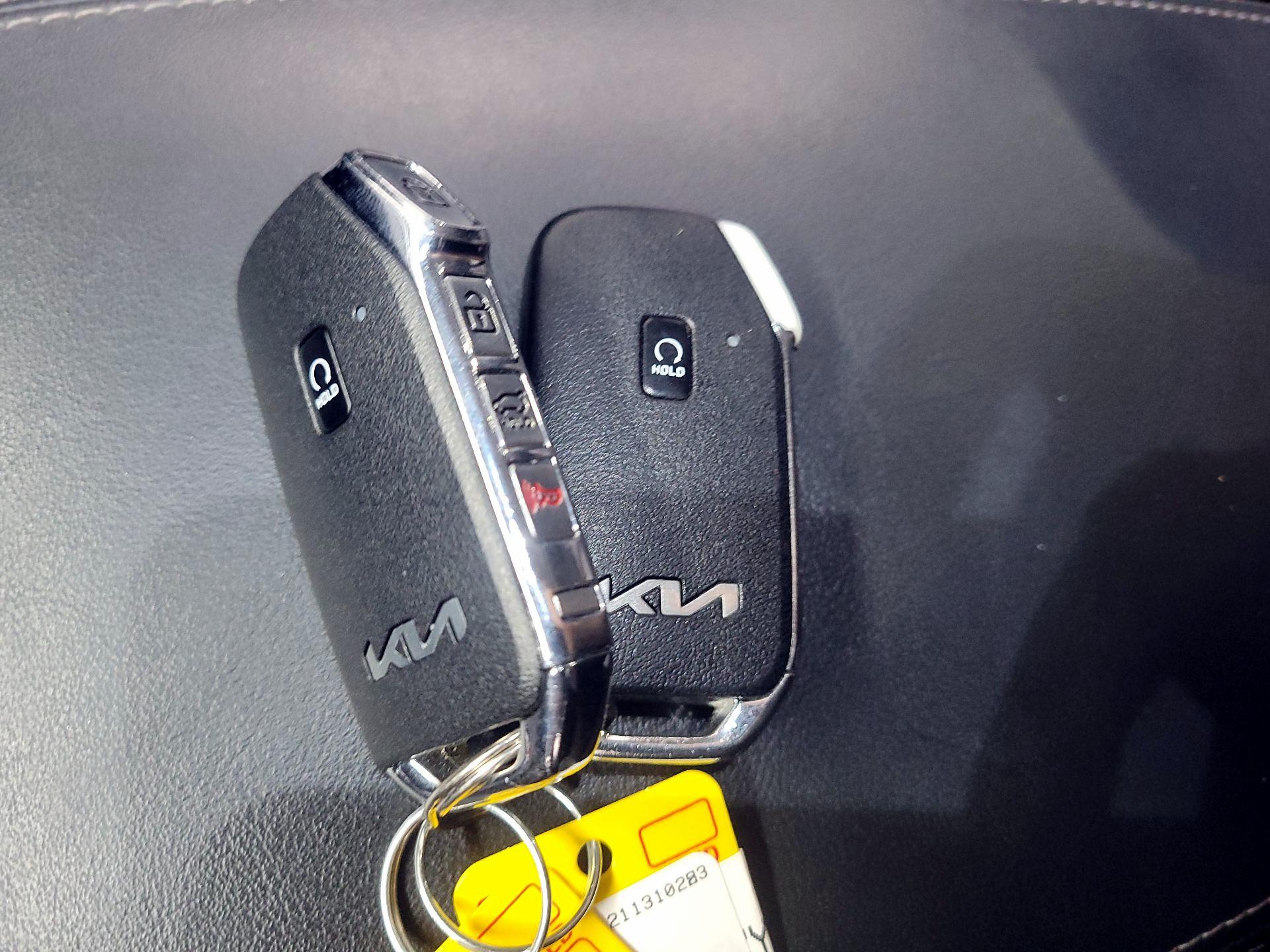 Thumbnail: 2022 Kia Sorento - 20