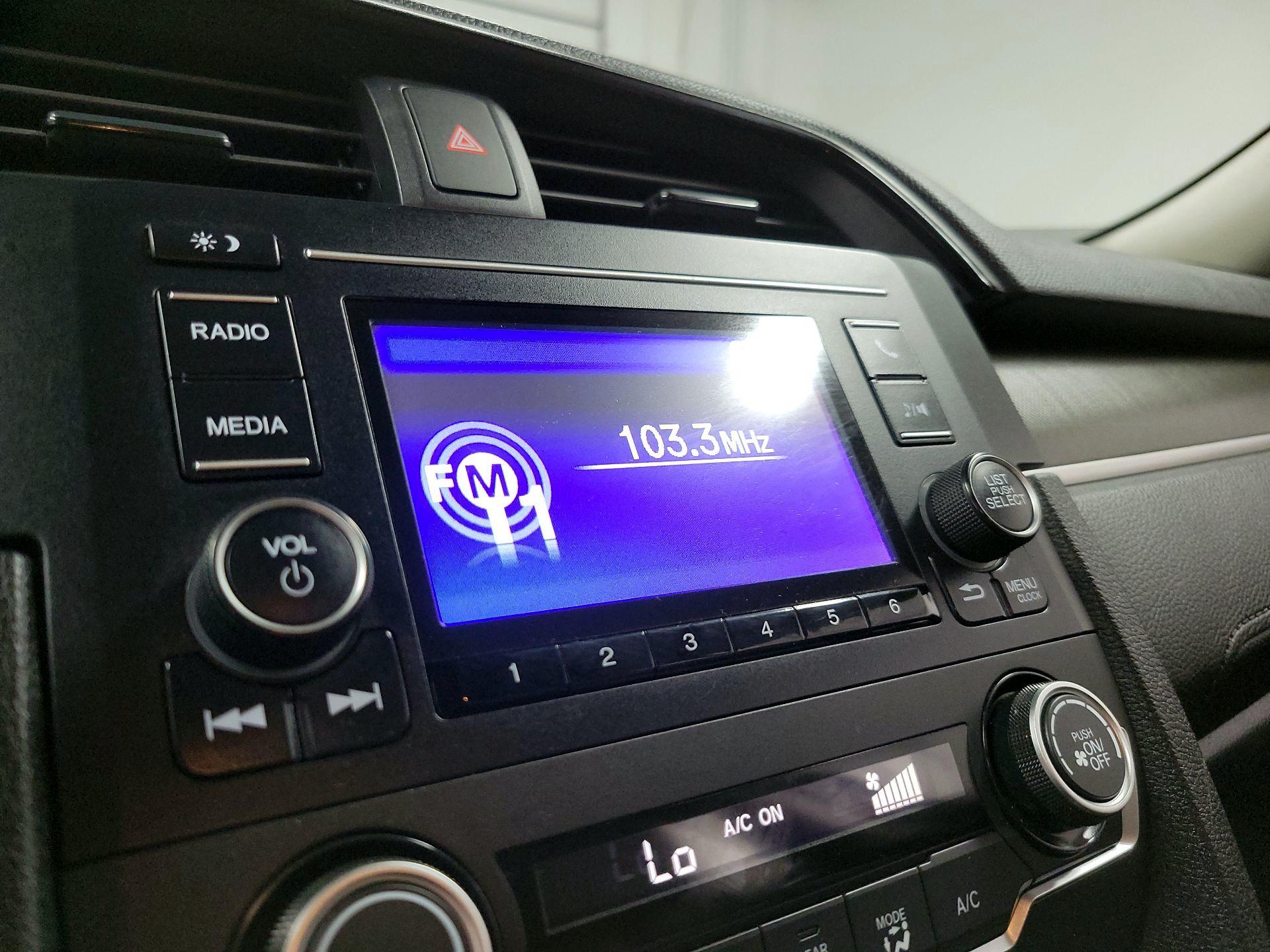 Thumbnail: 2020 Honda Civic - 15