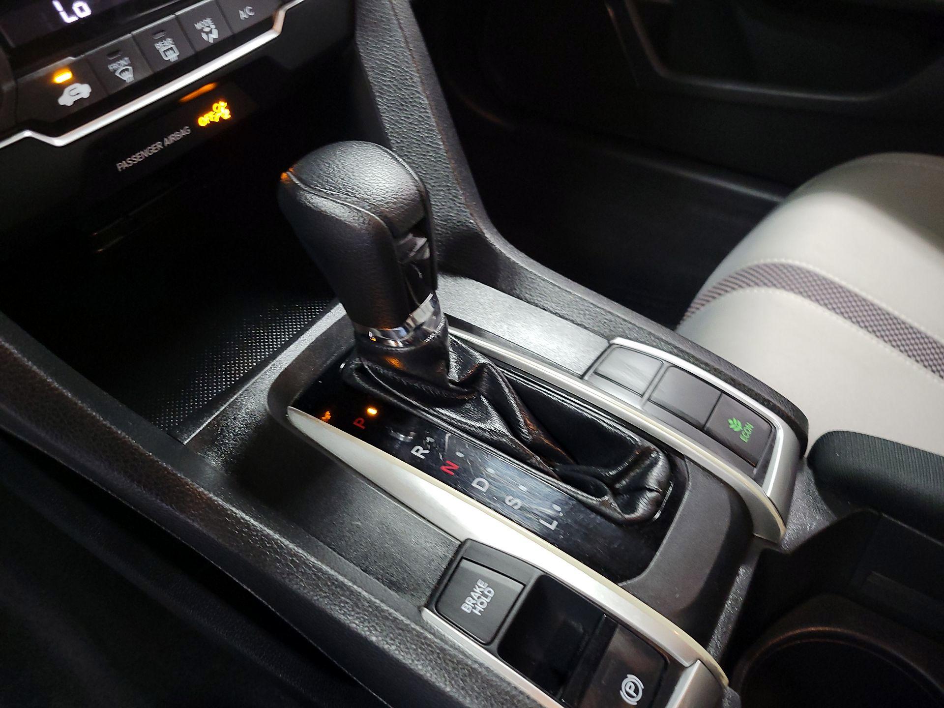 Thumbnail: 2020 Honda Civic - 17