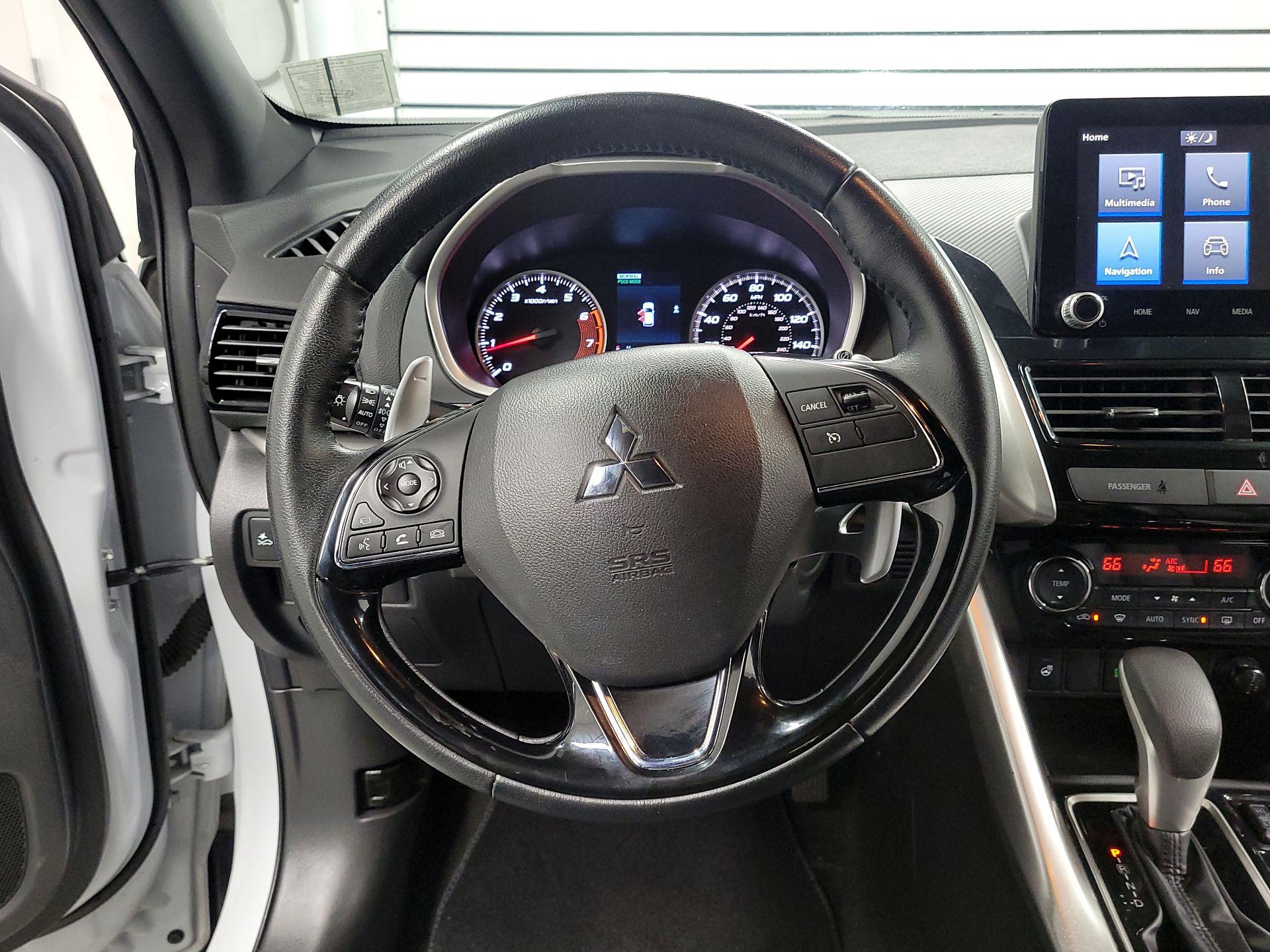 Thumbnail: 2022 Mitsubishi Eclipse Cross - 10