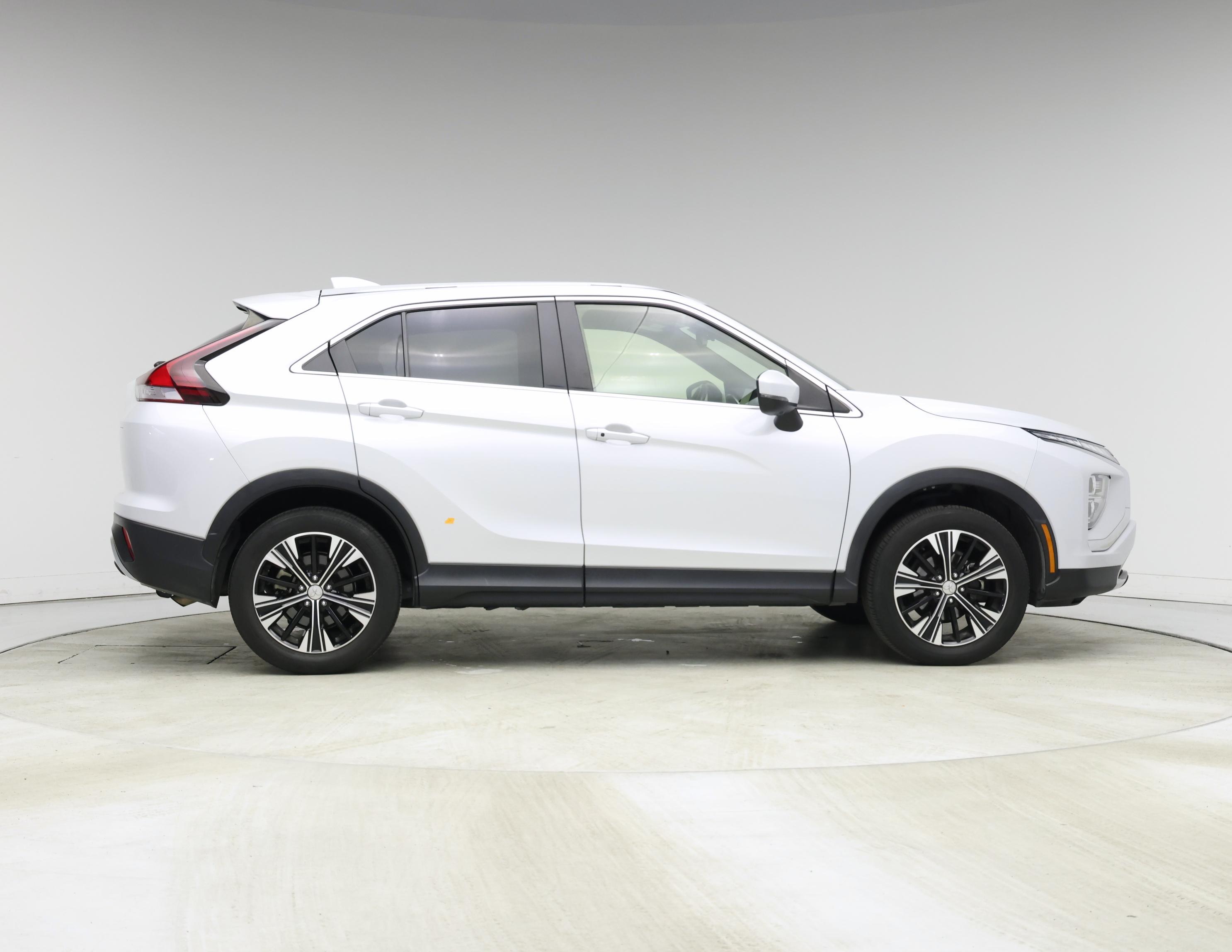 Thumbnail: 2022 Mitsubishi Eclipse Cross - 7