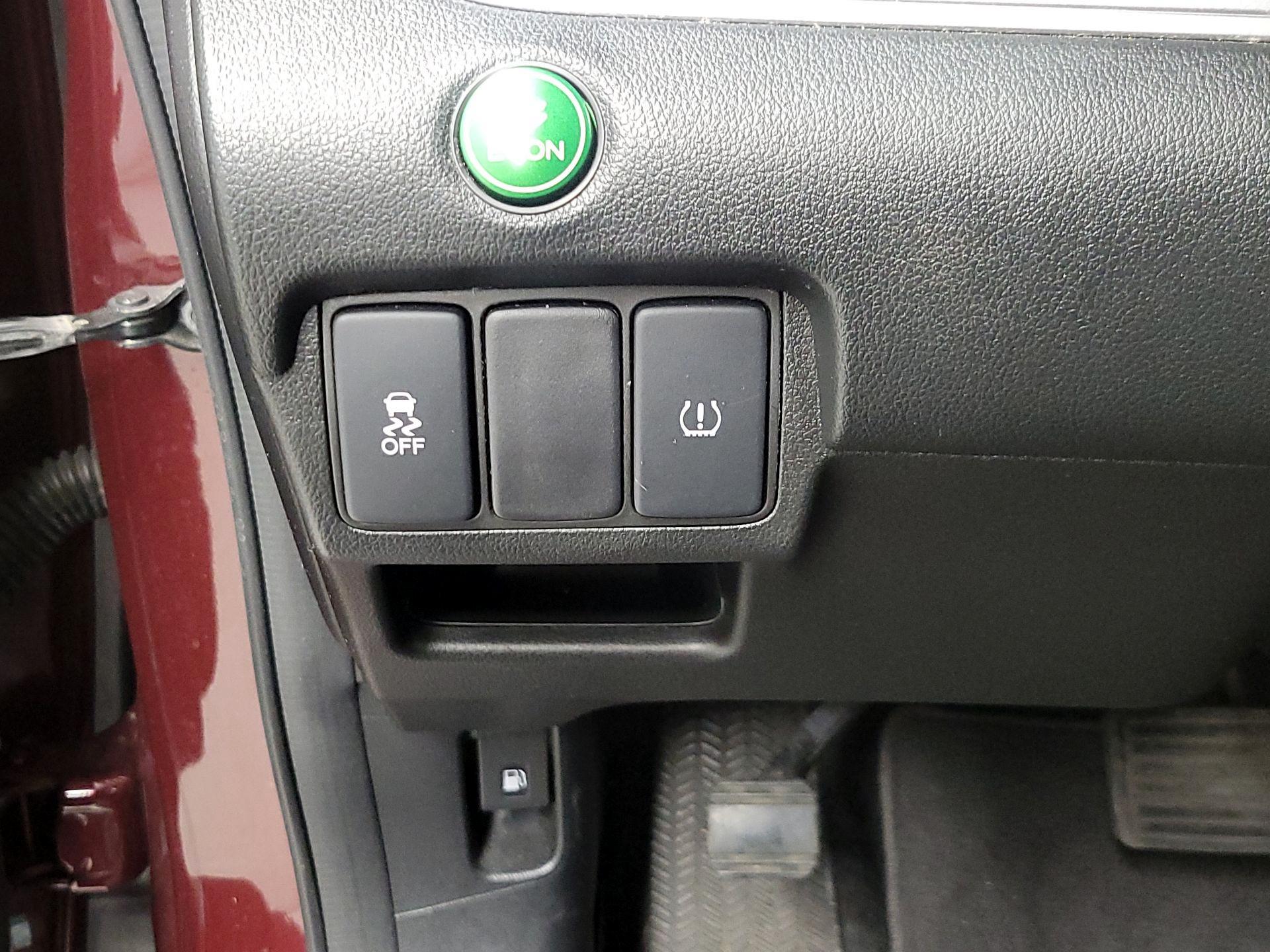 Thumbnail: 2015 Honda CR-V - 13