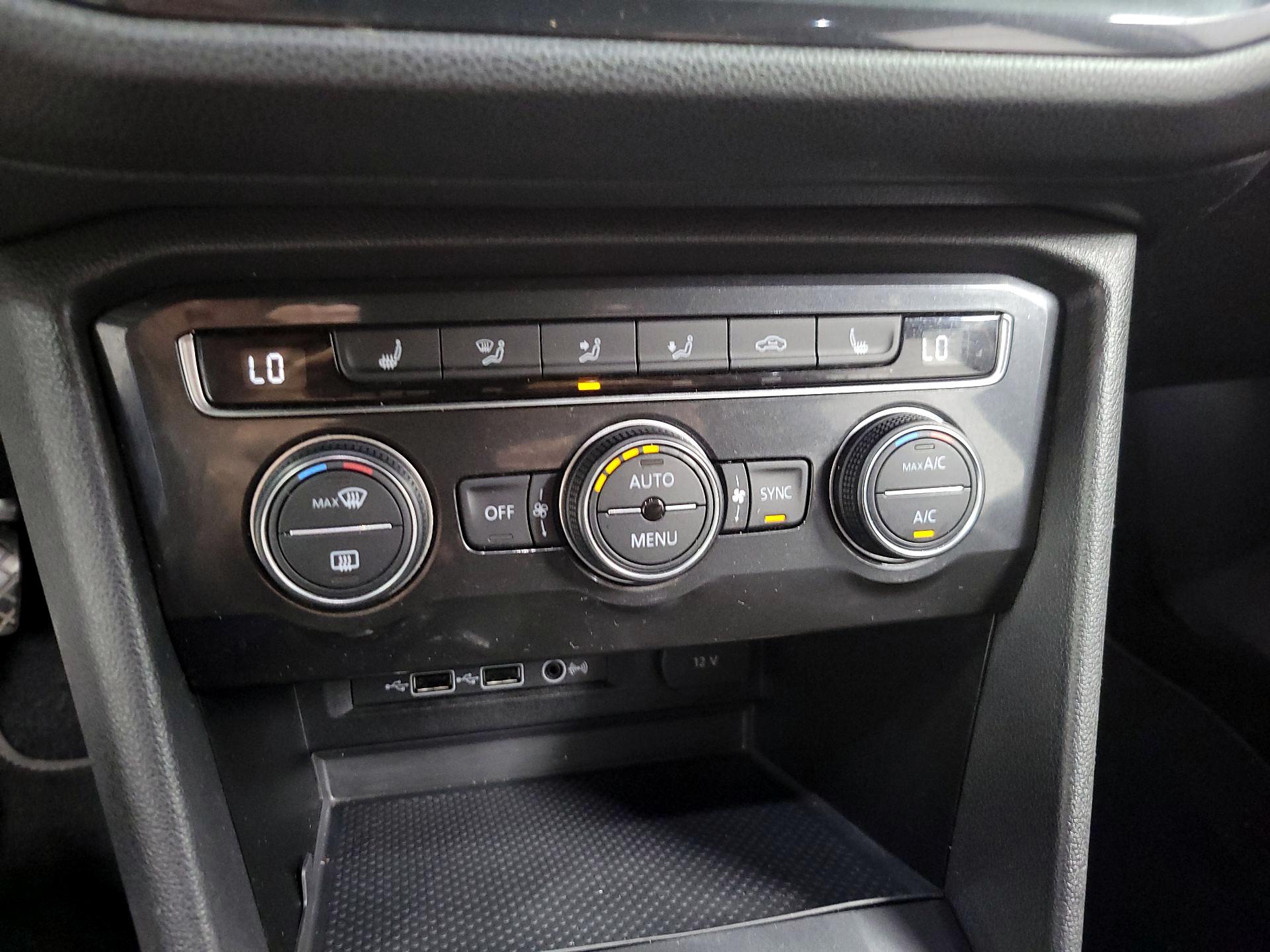 Thumbnail: 2019 Volkswagen Tiguan - 15