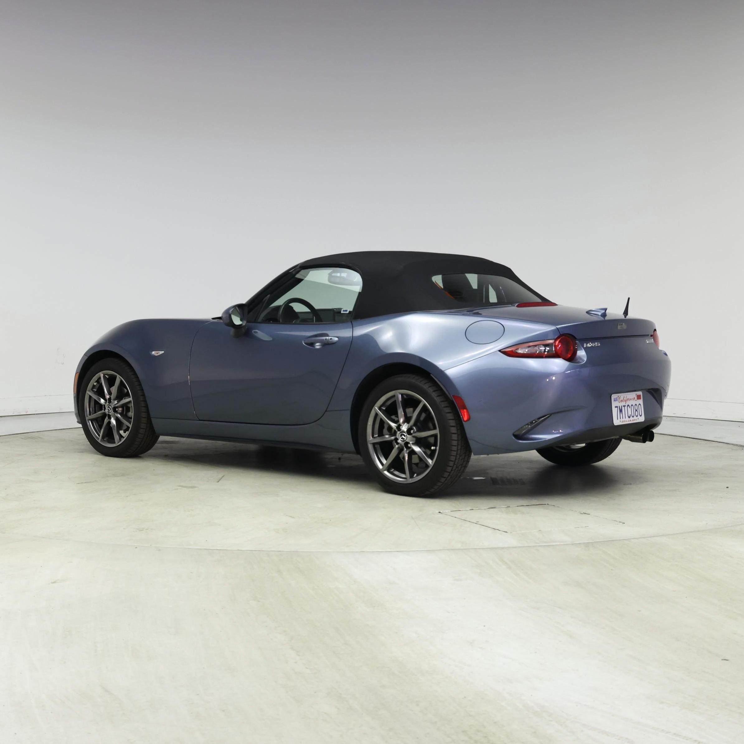 Thumbnail: 2016 Mazda MX-5 Miata - 2