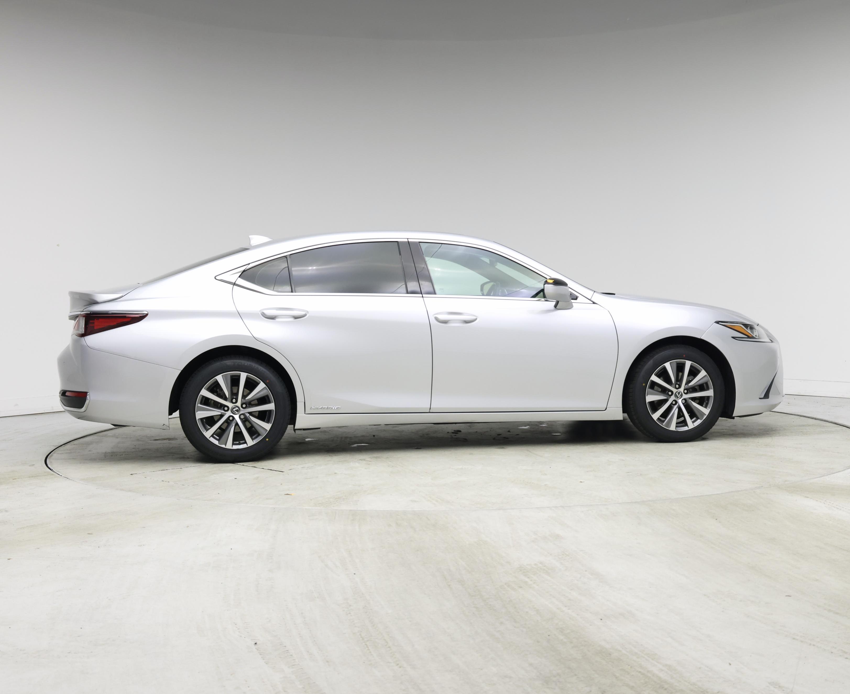 Thumbnail: 2020 Lexus ES - 7