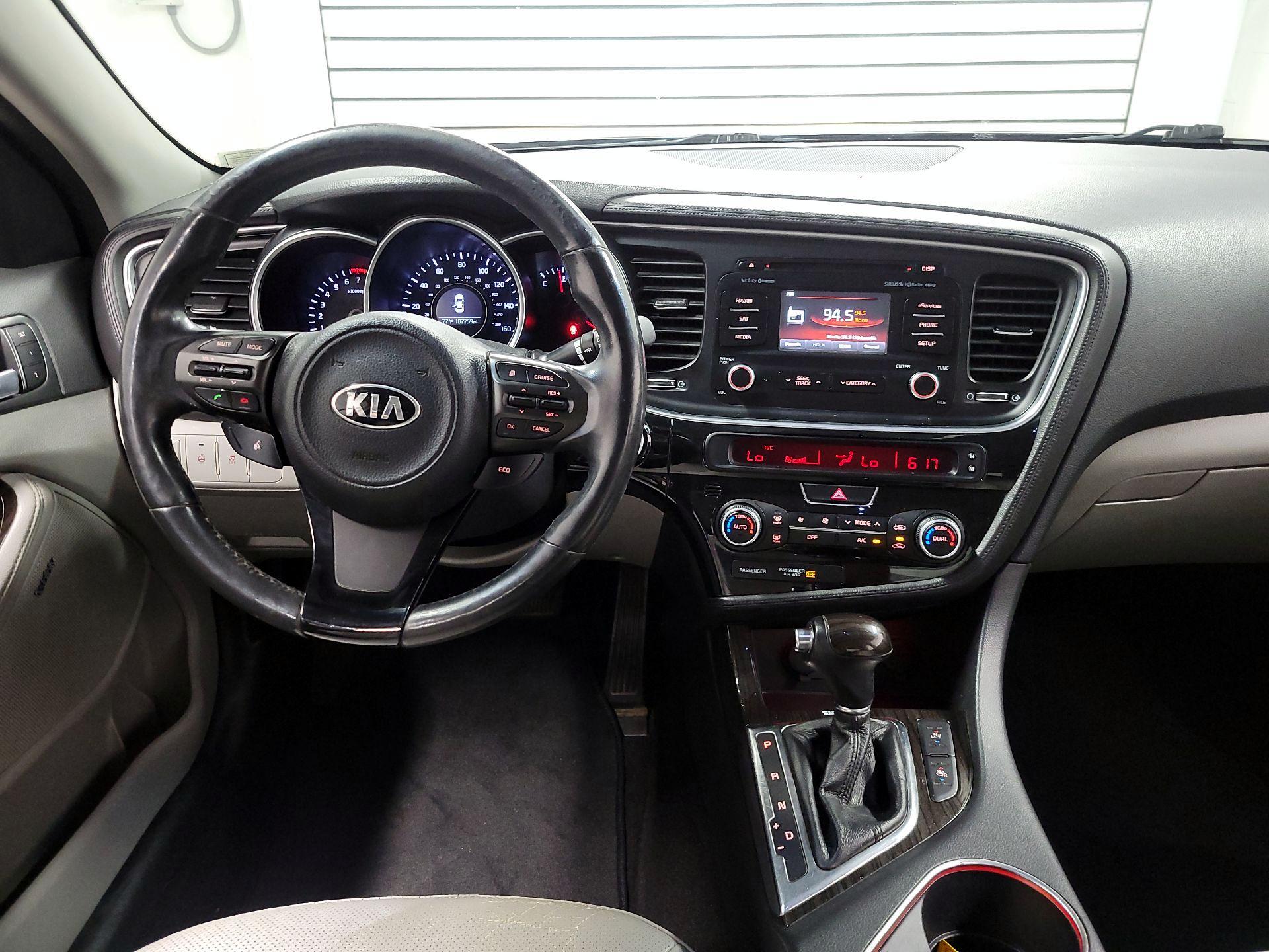 Thumbnail: 2015 Kia Optima - 9