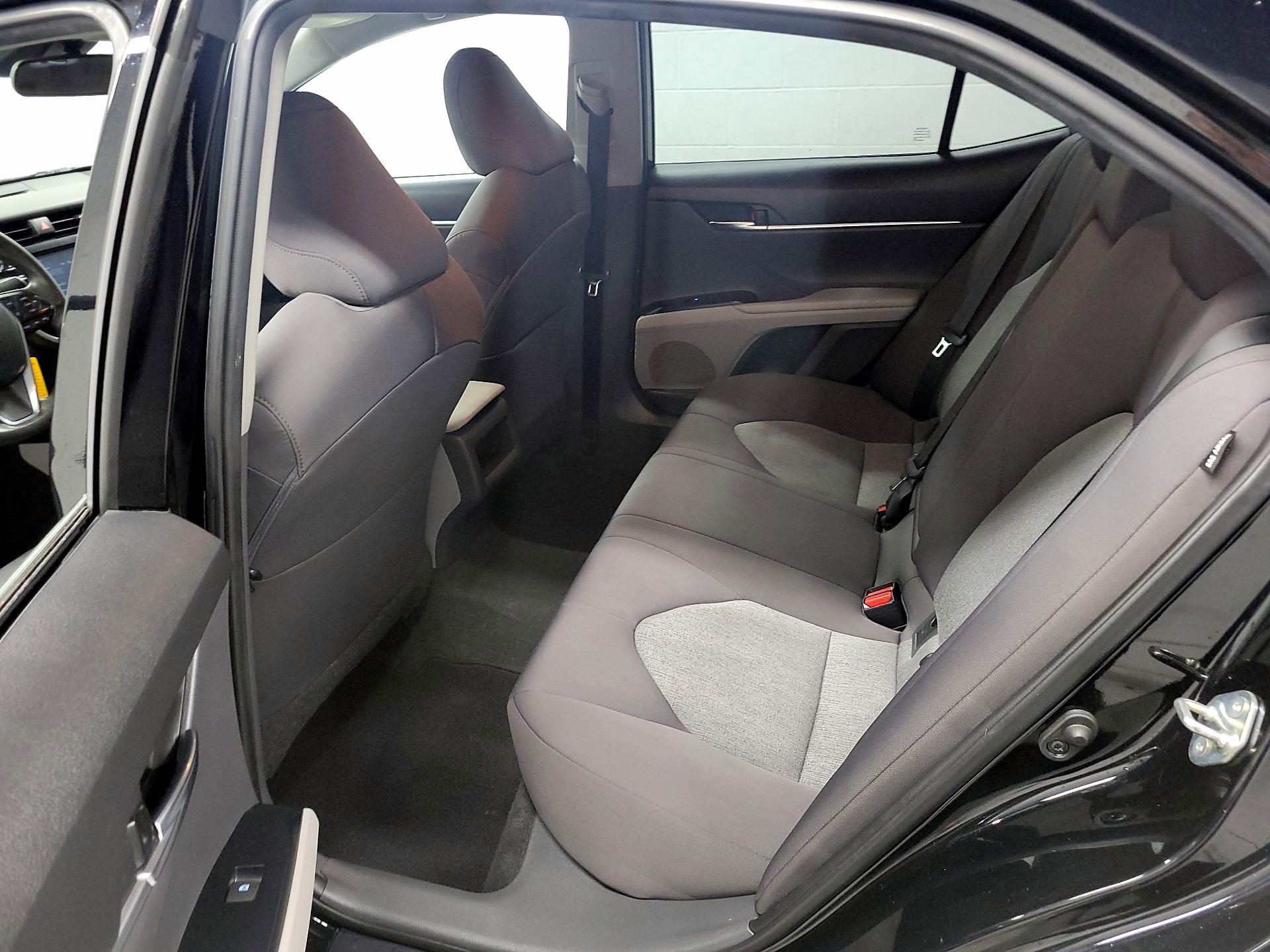 Thumbnail: 2020 Toyota Camry - 19