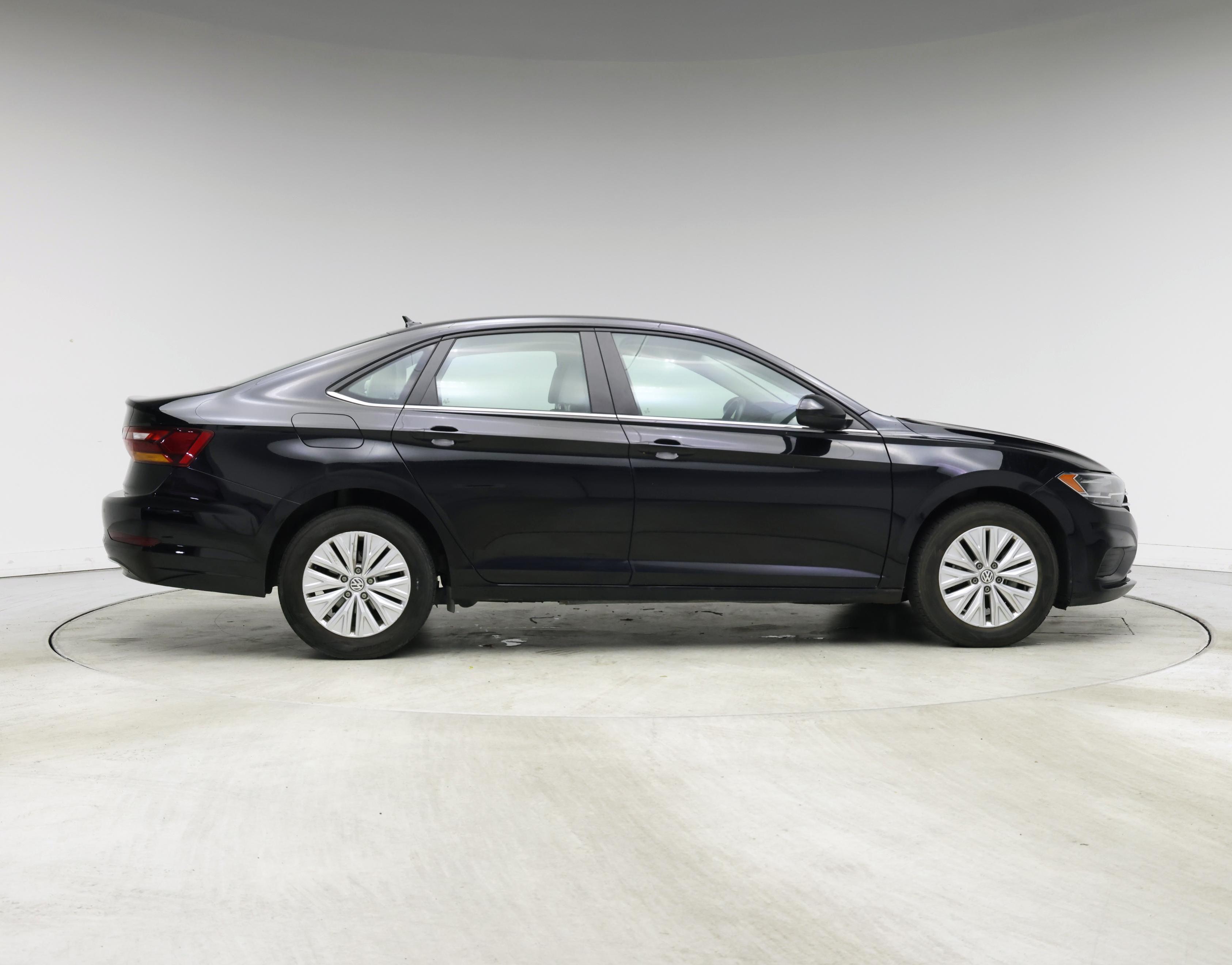 Thumbnail: 2019 Volkswagen Jetta - 7