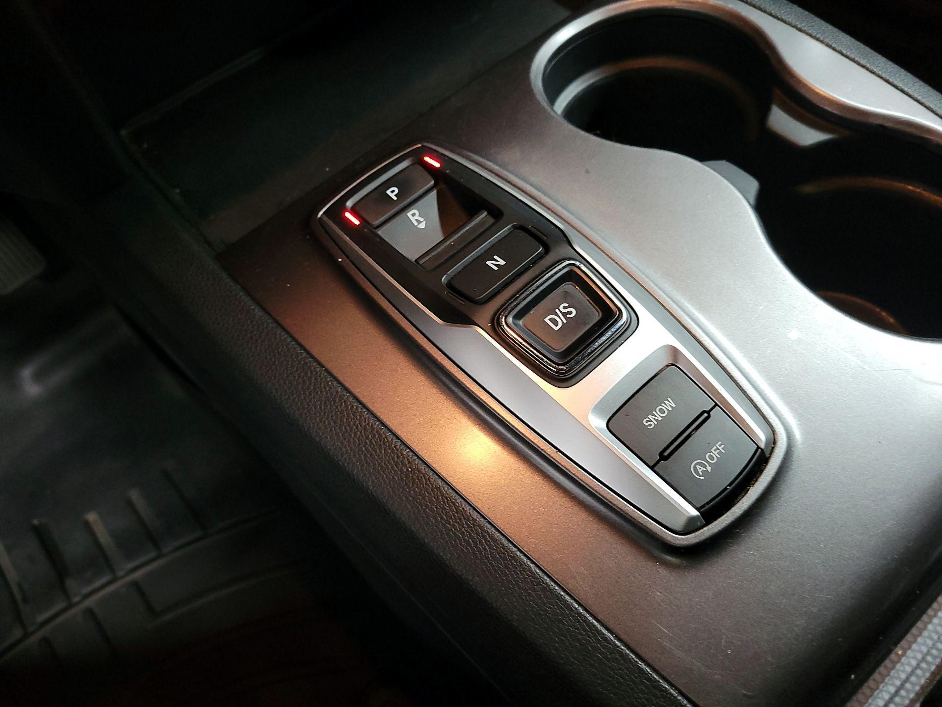 Thumbnail: 2020 Honda Passport - 17