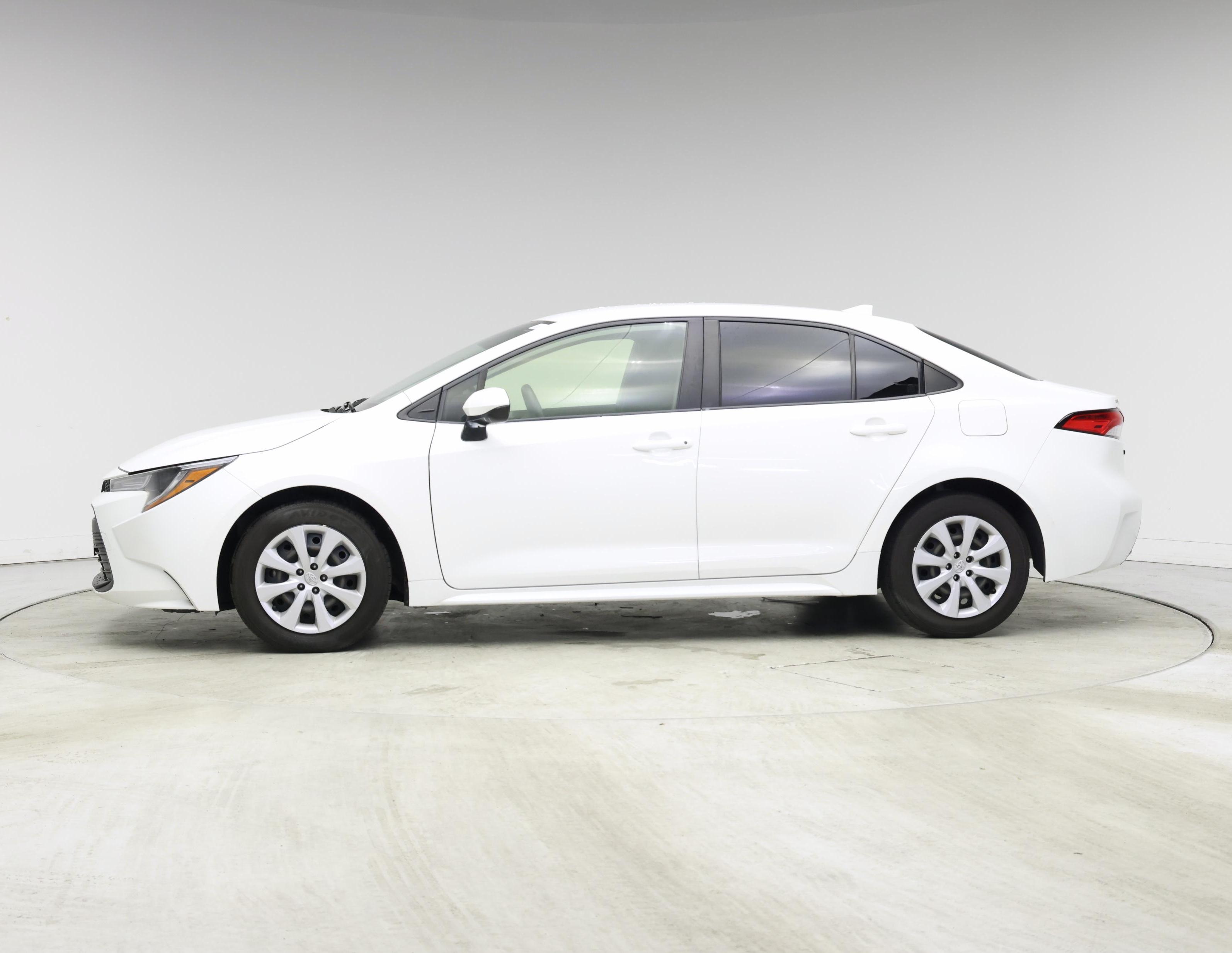 Thumbnail: 2023 Toyota Corolla - 3