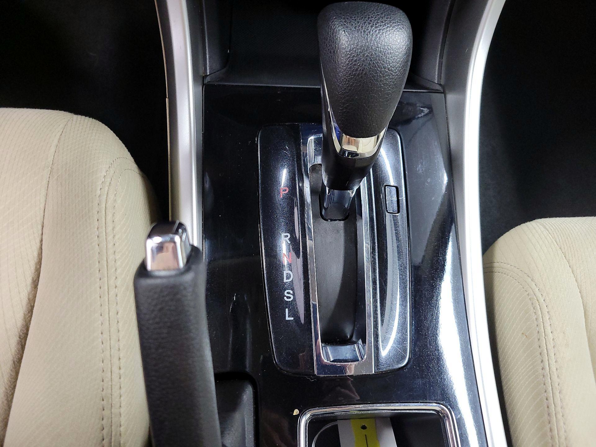 Thumbnail: 2016 Honda Accord - 17