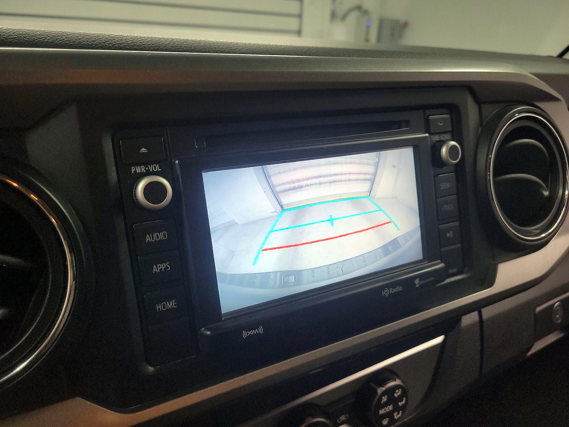 Thumbnail: 2019 Toyota Tacoma - 13