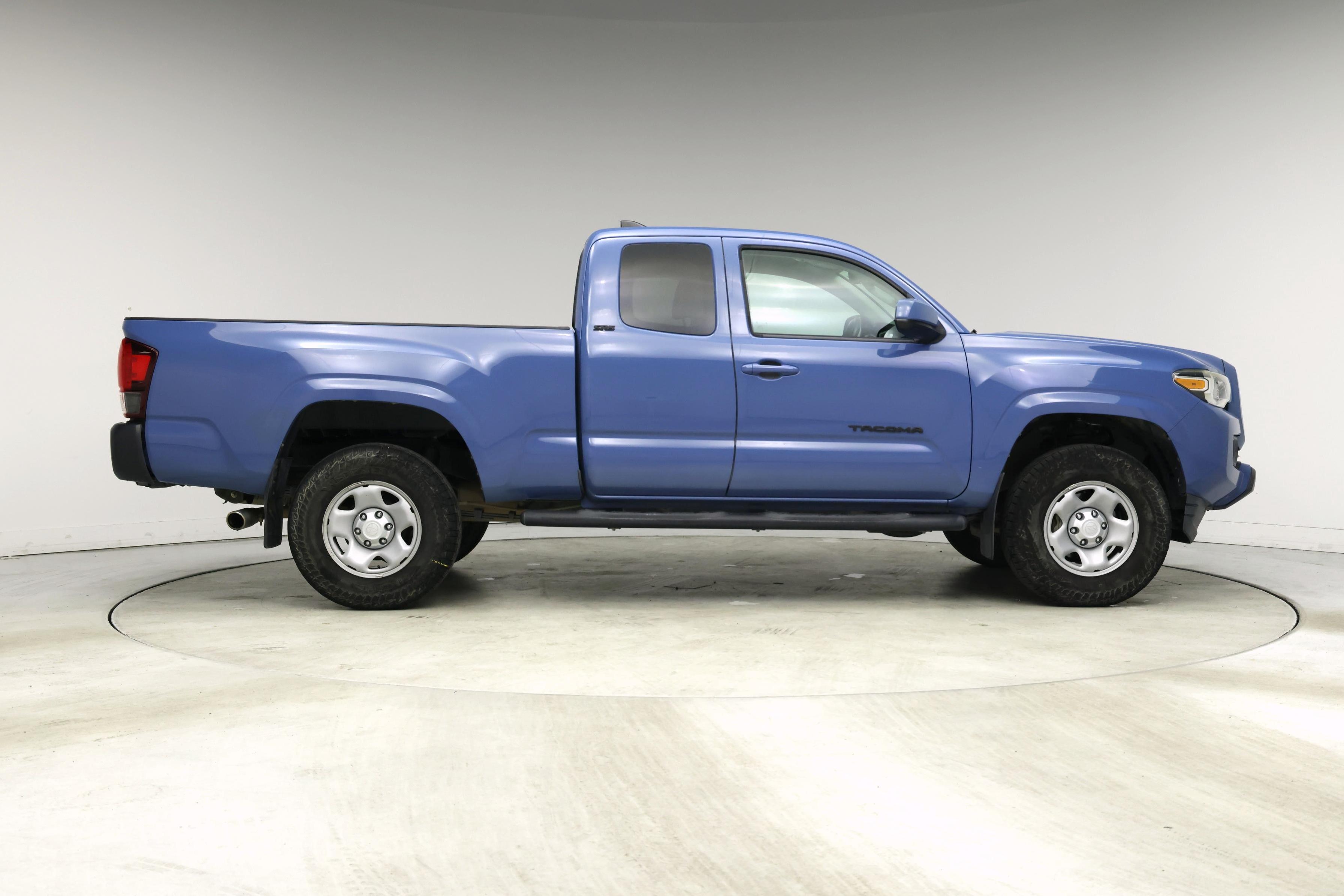 Thumbnail: 2019 Toyota Tacoma - 7