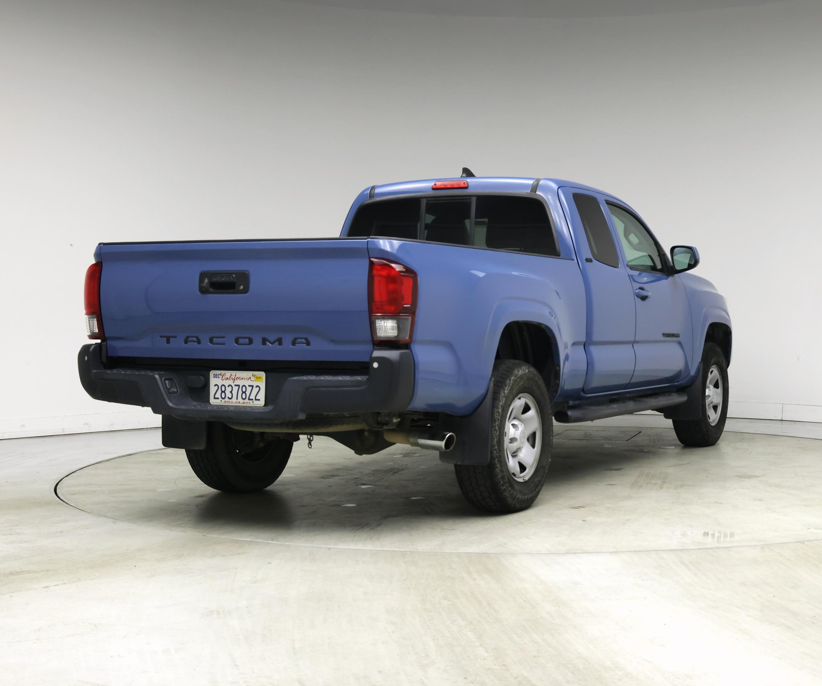 Thumbnail: 2019 Toyota Tacoma - 8