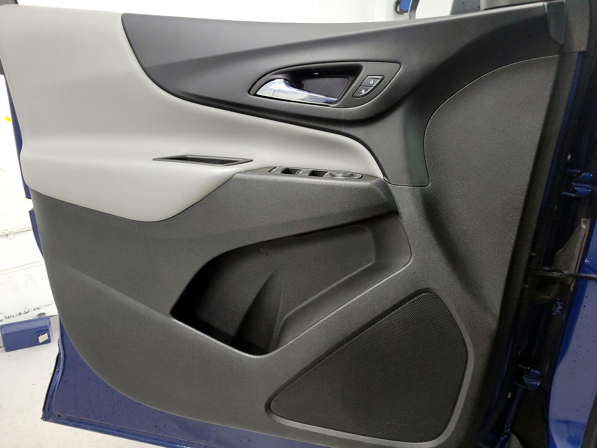 Thumbnail: 2023 Chevrolet Equinox - 12