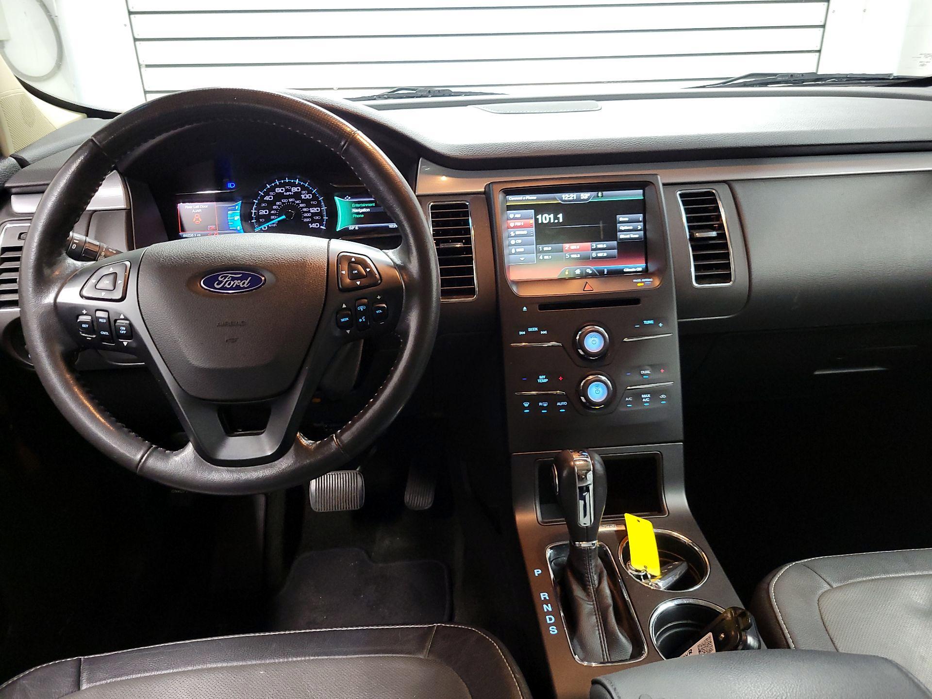 Thumbnail: 2015 Ford Flex - 9