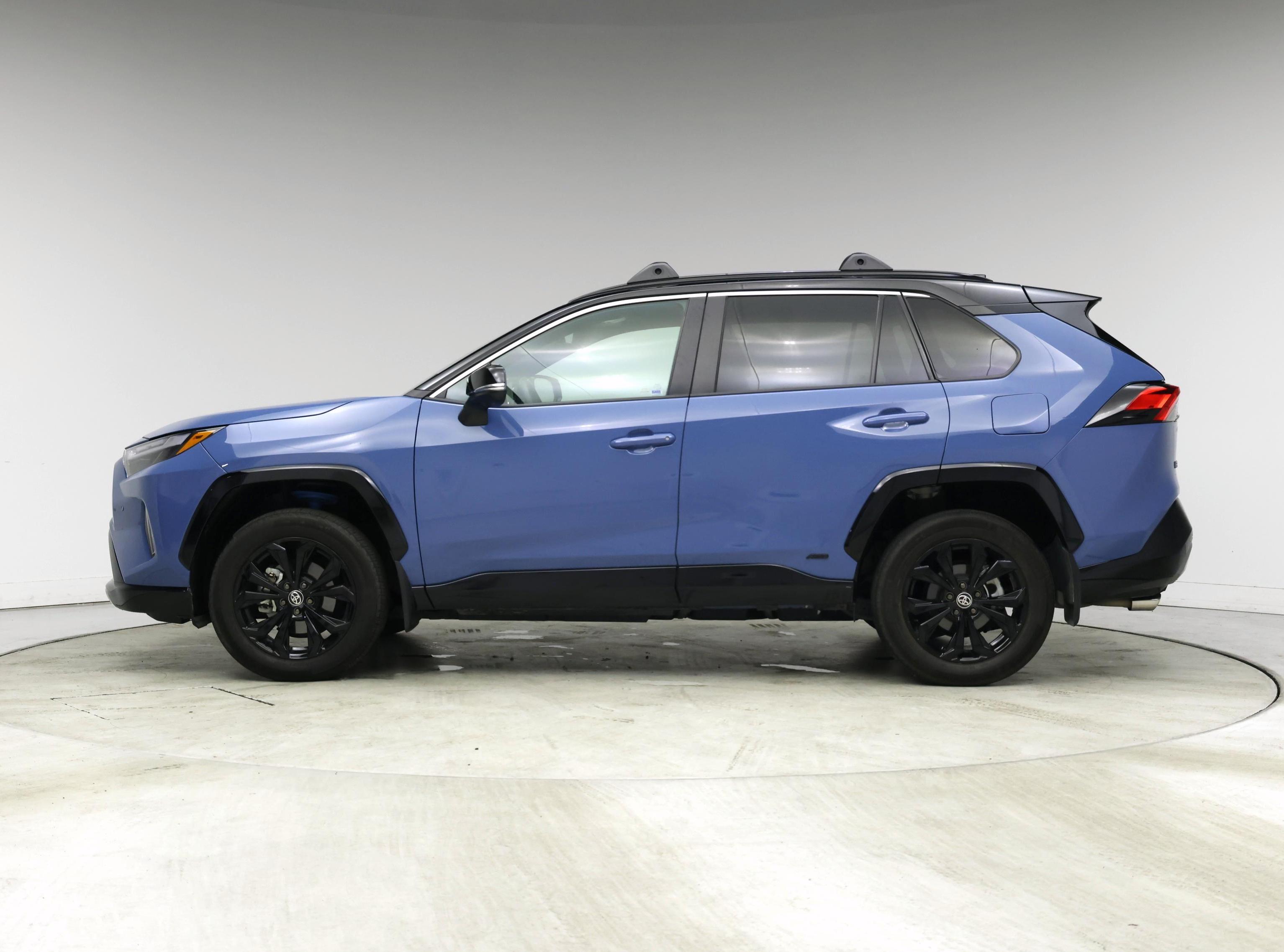 Thumbnail: 2023 Toyota RAV4 - 3