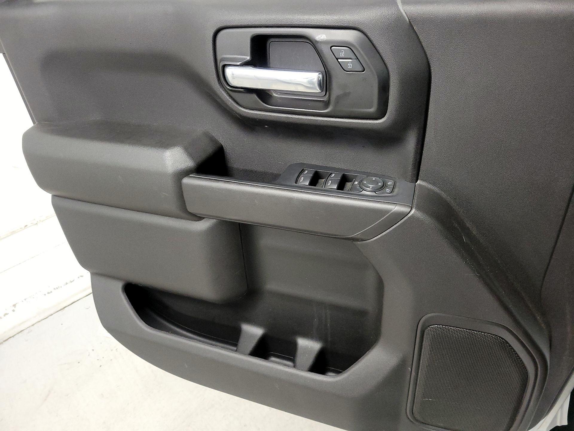 Thumbnail: 2023 Chevrolet Silverado 1500 - 12