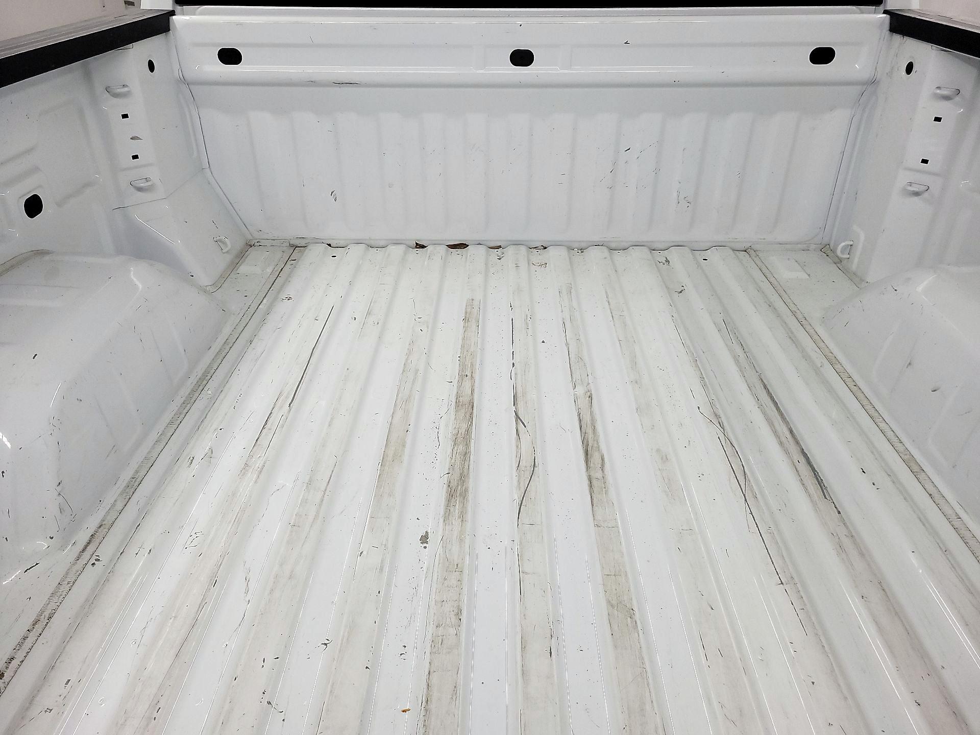 Thumbnail: 2023 Chevrolet Silverado 1500 - 18