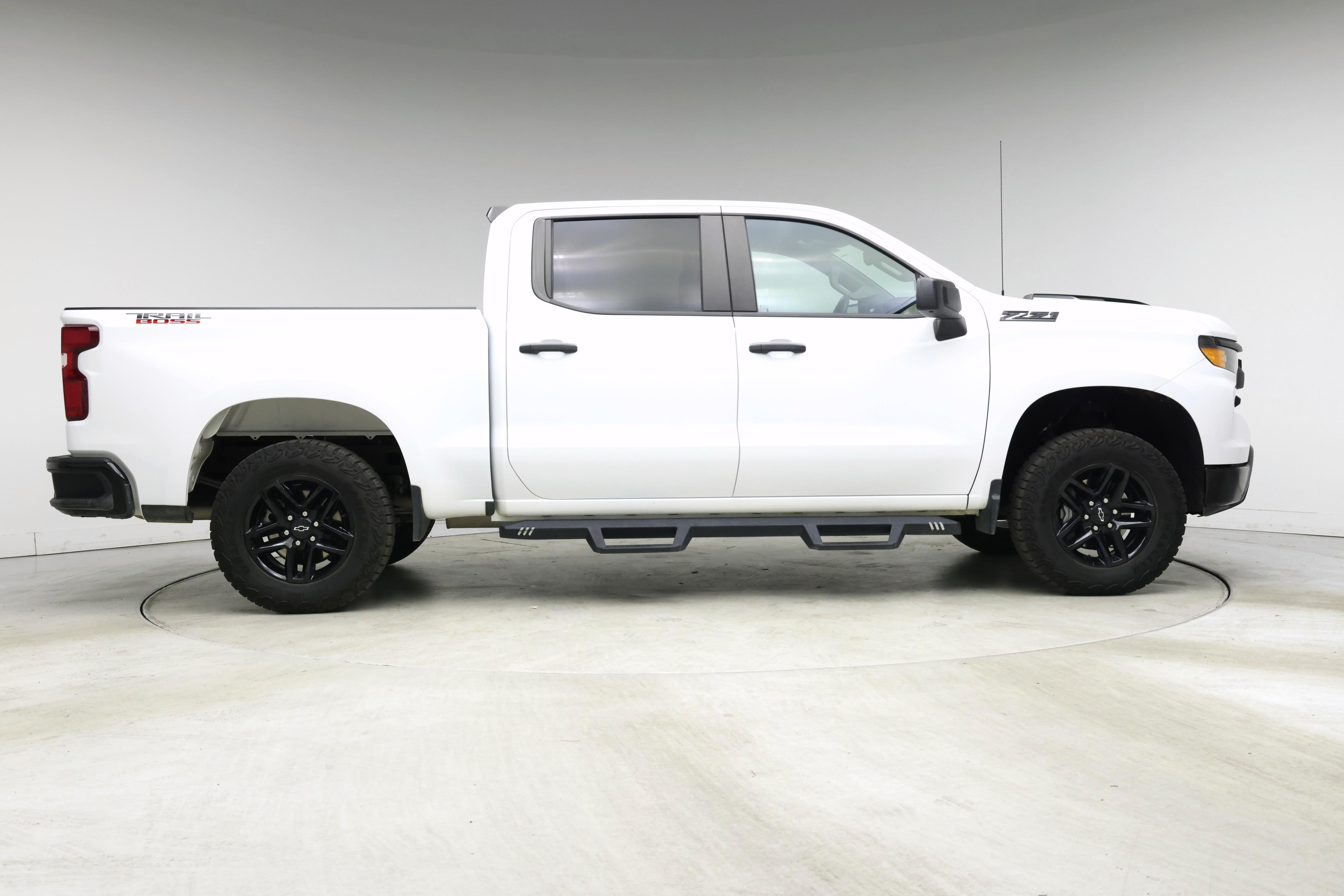 Thumbnail: 2023 Chevrolet Silverado 1500 - 7