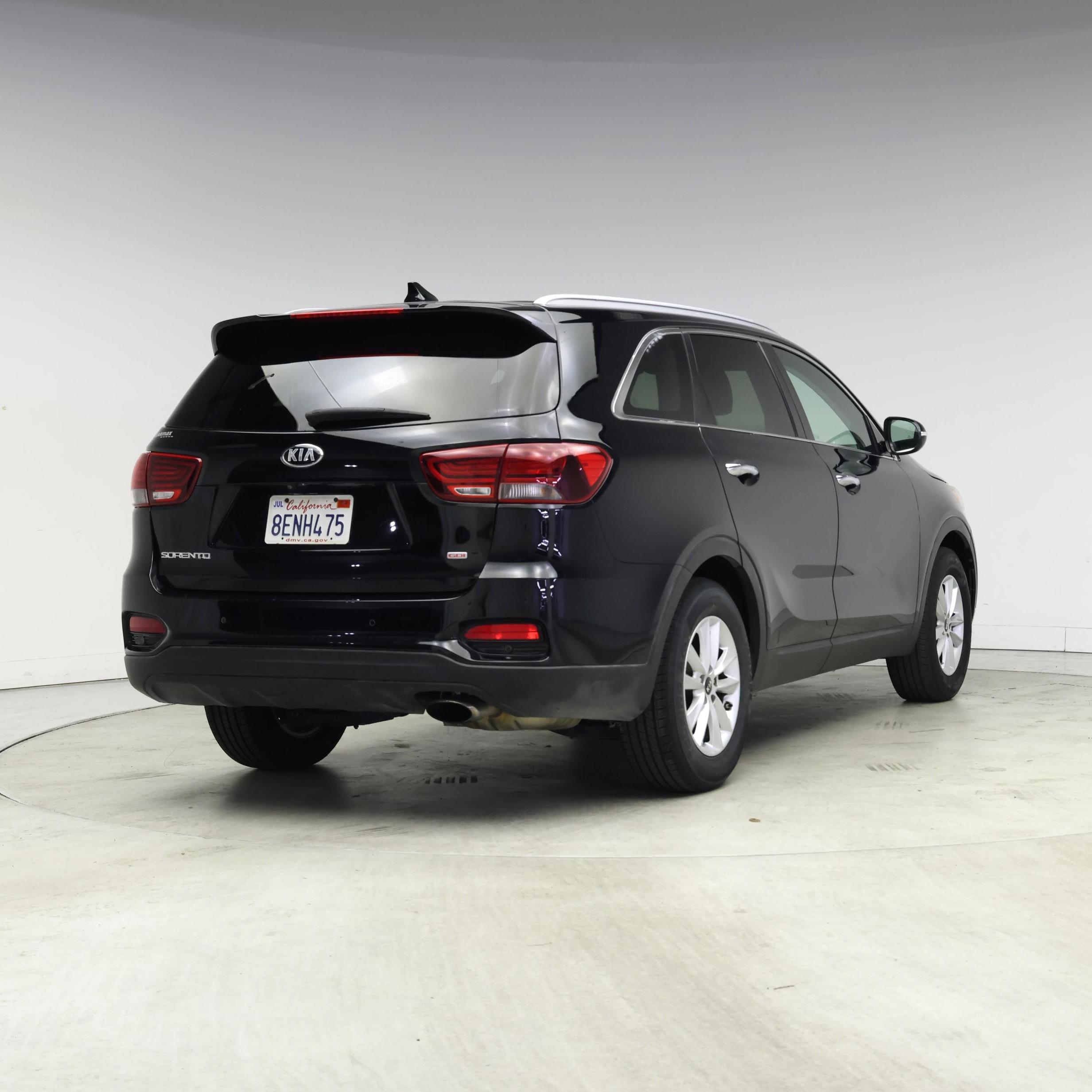 Thumbnail: 2019 Kia Sorento - 8