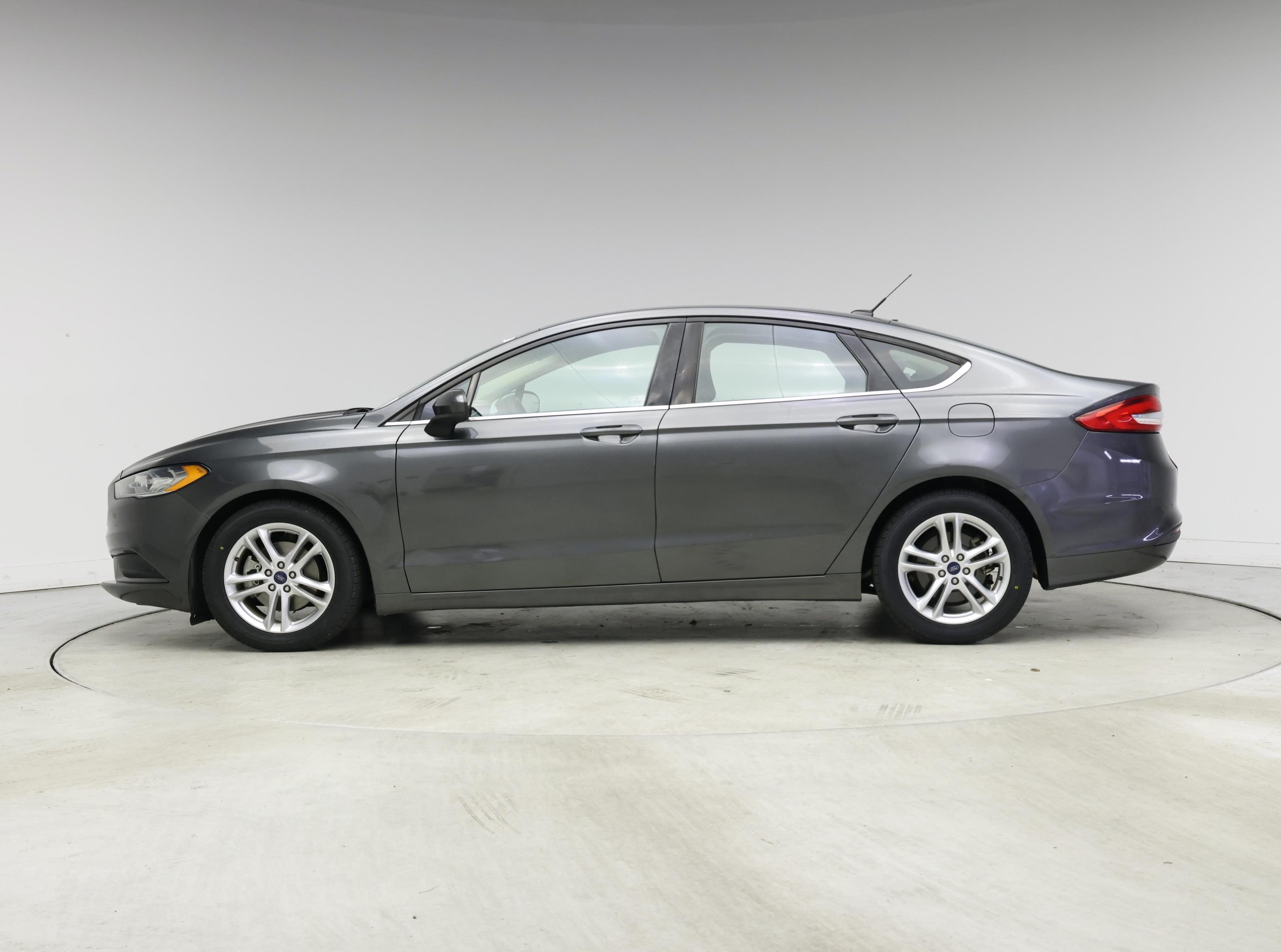 Thumbnail: 2018 Ford Fusion - 3