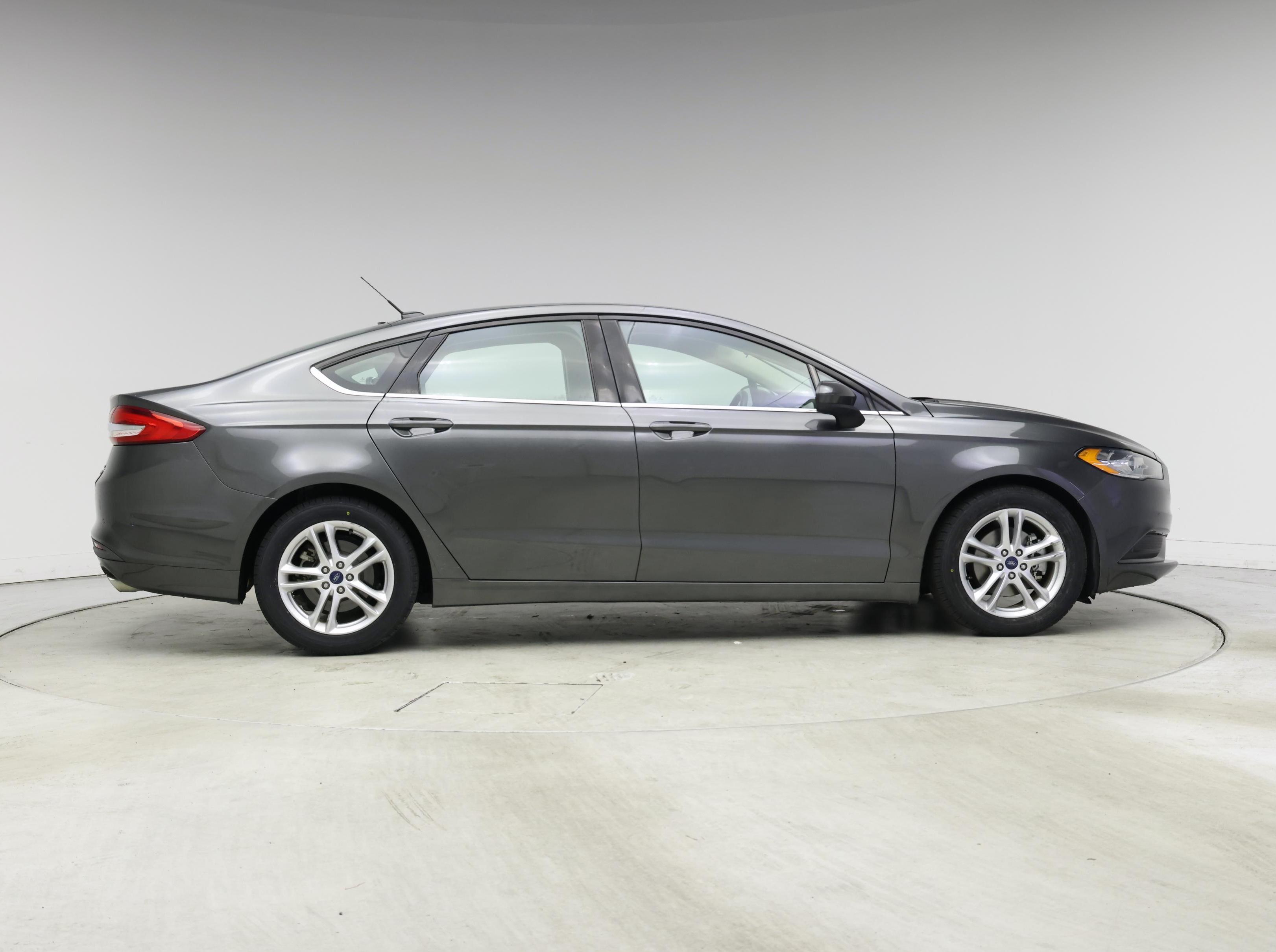 Thumbnail: 2018 Ford Fusion - 7