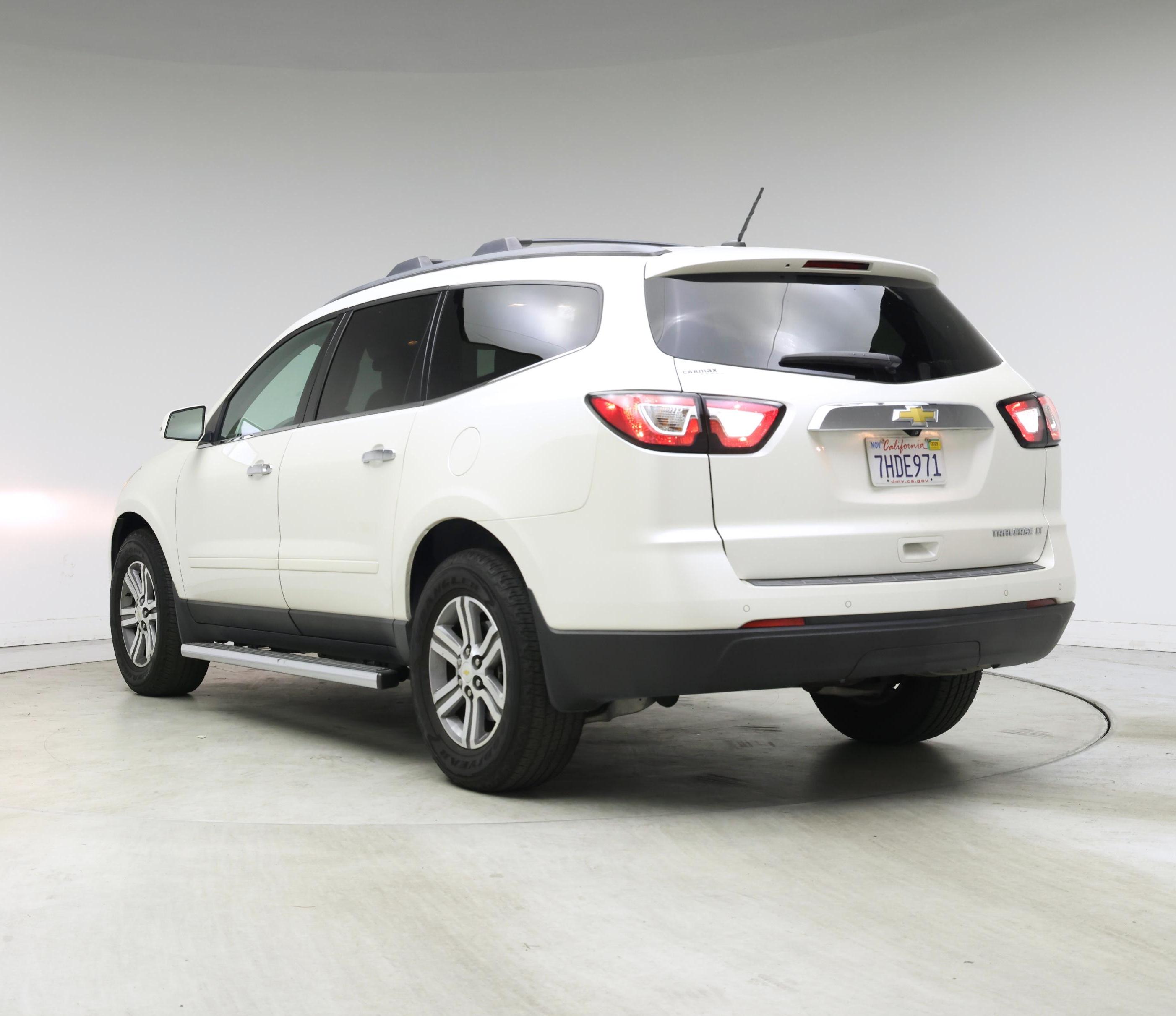 Thumbnail: 2015 Chevrolet Traverse - 2