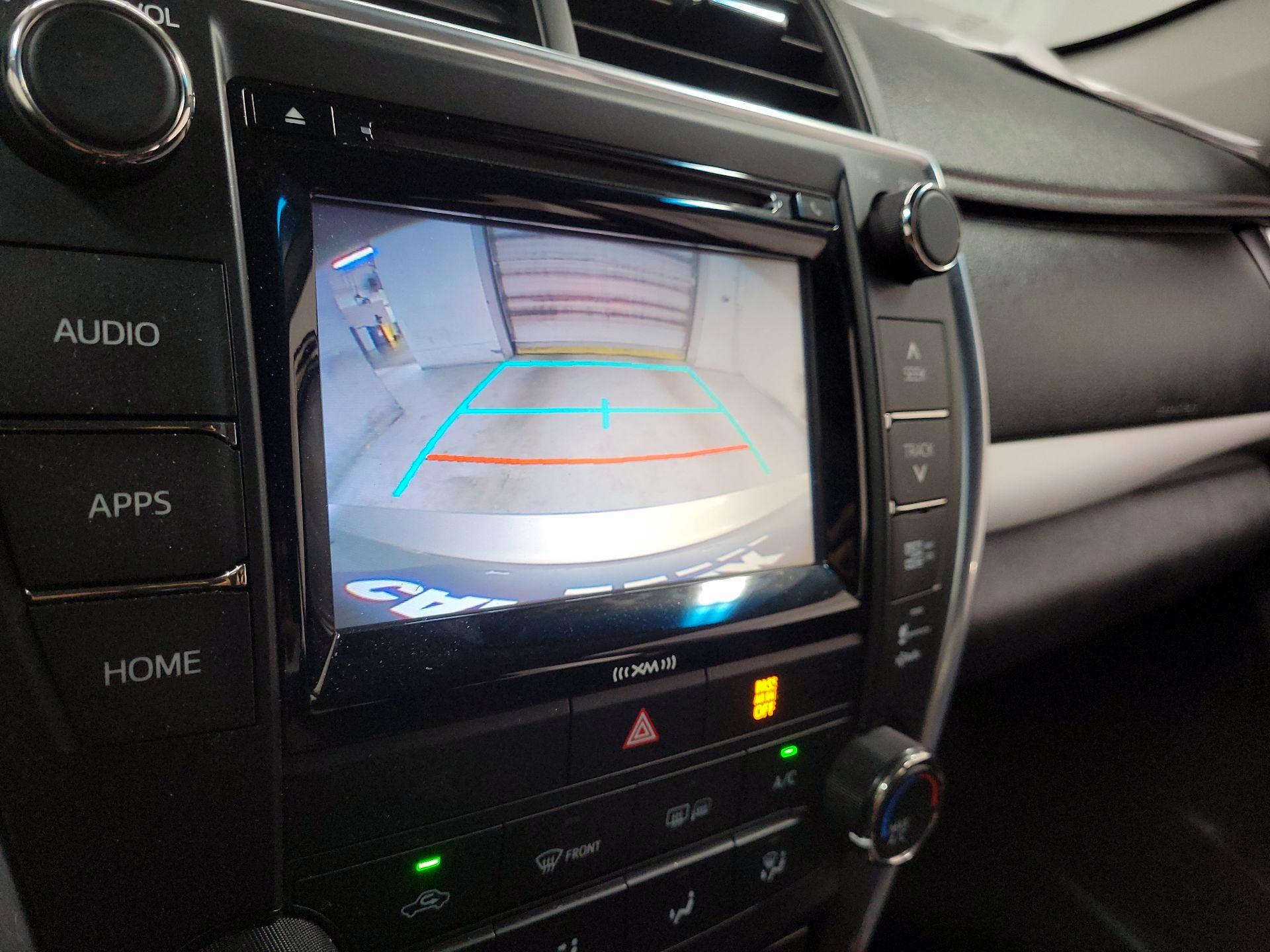 Thumbnail: 2017 Toyota Camry - 13