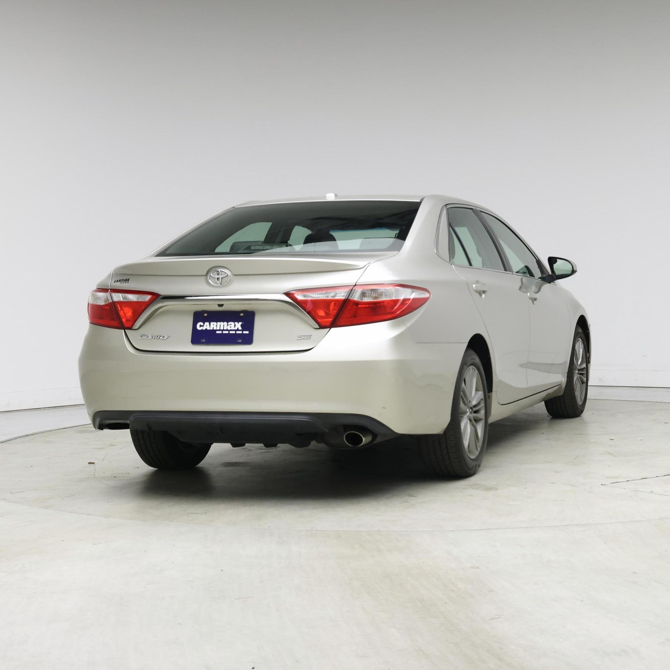 Thumbnail: 2017 Toyota Camry - 8